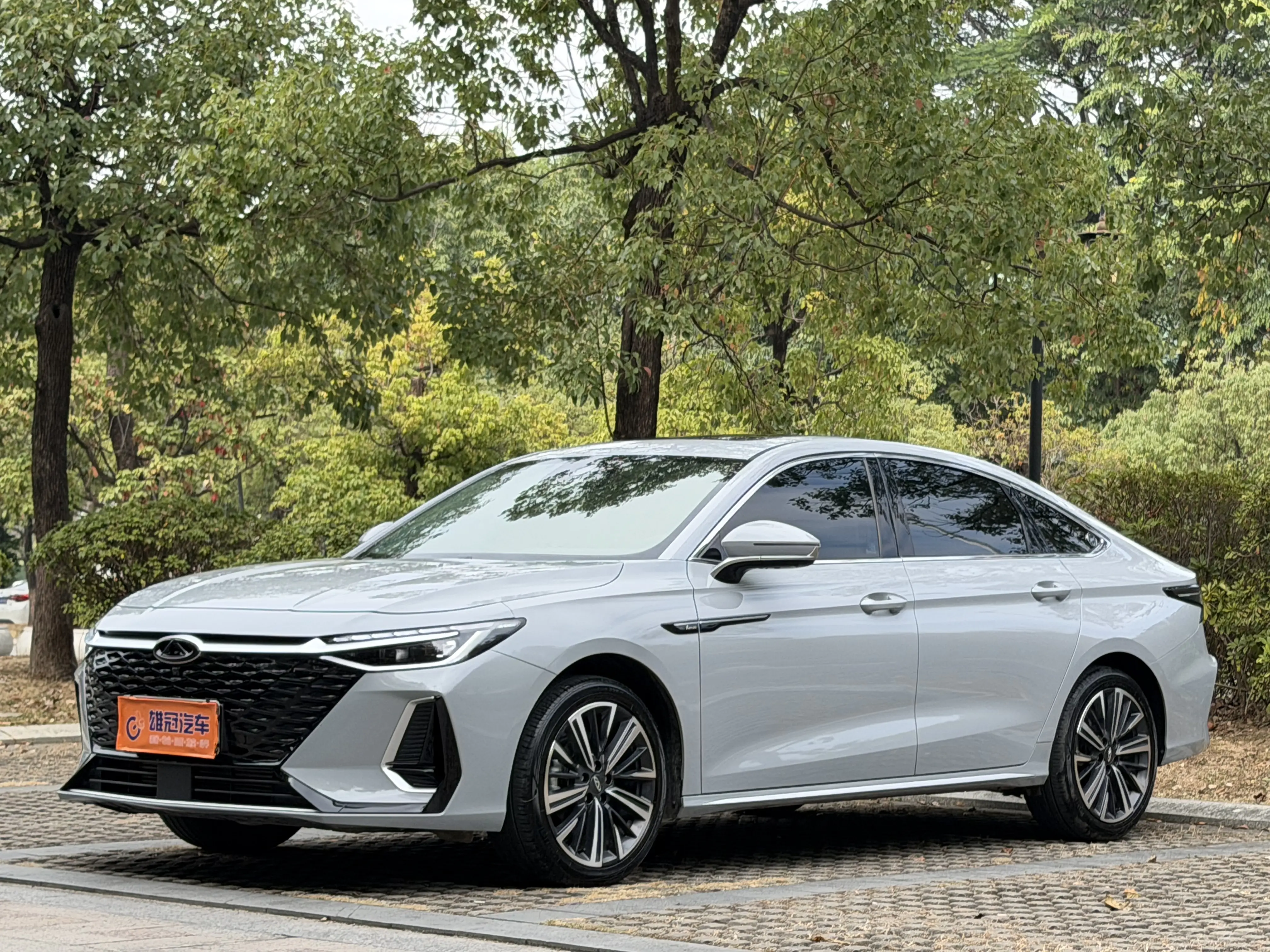 Chery Arrizo 8  из Китая