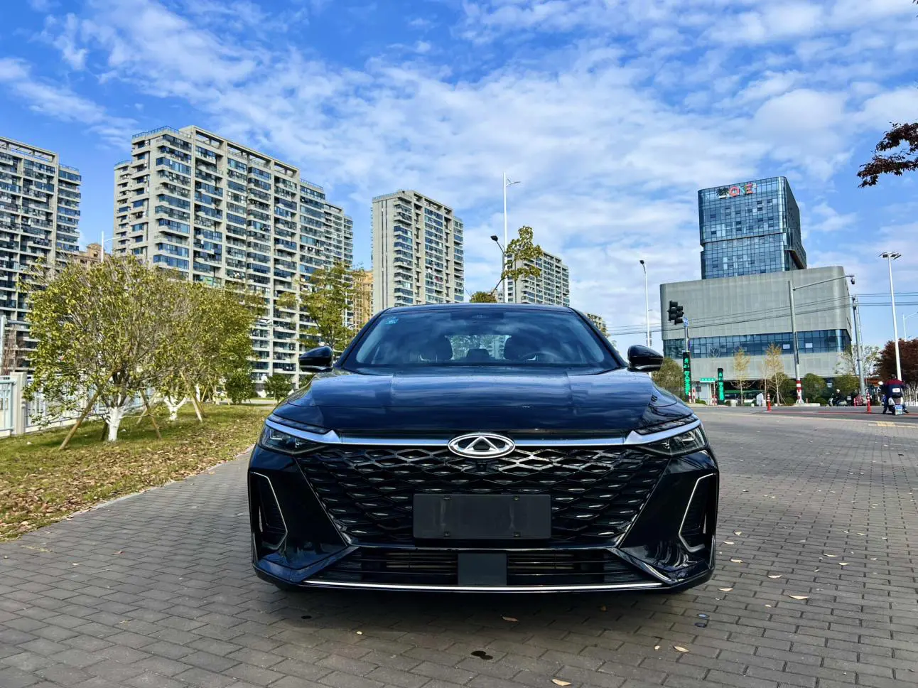 Chery Arrizo 8  из Китая