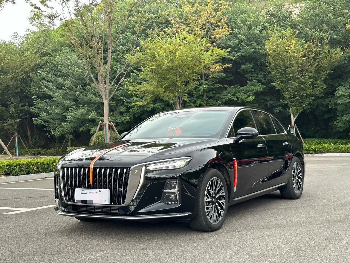 Hongqi H5  из Китая