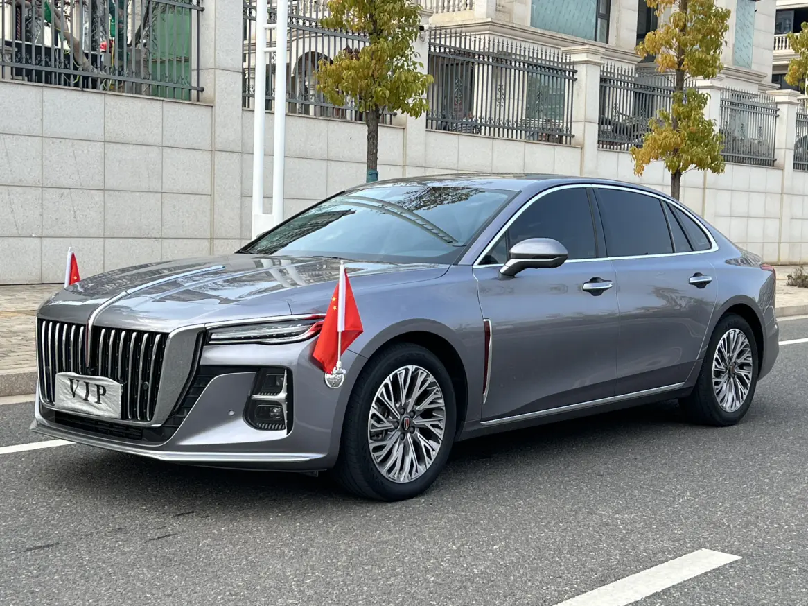 Hongqi H5  из Китая