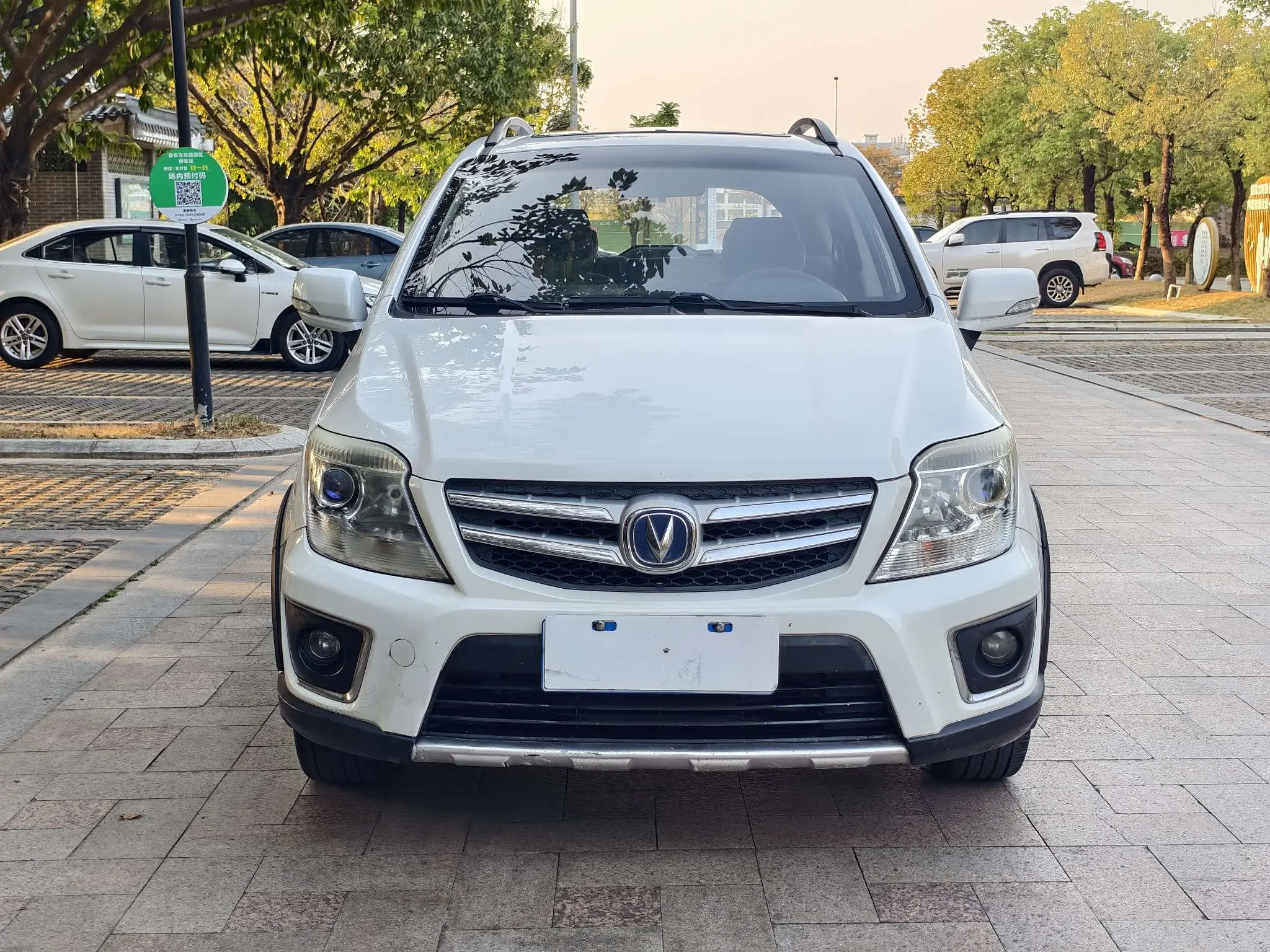 Changan CX20  из Китая