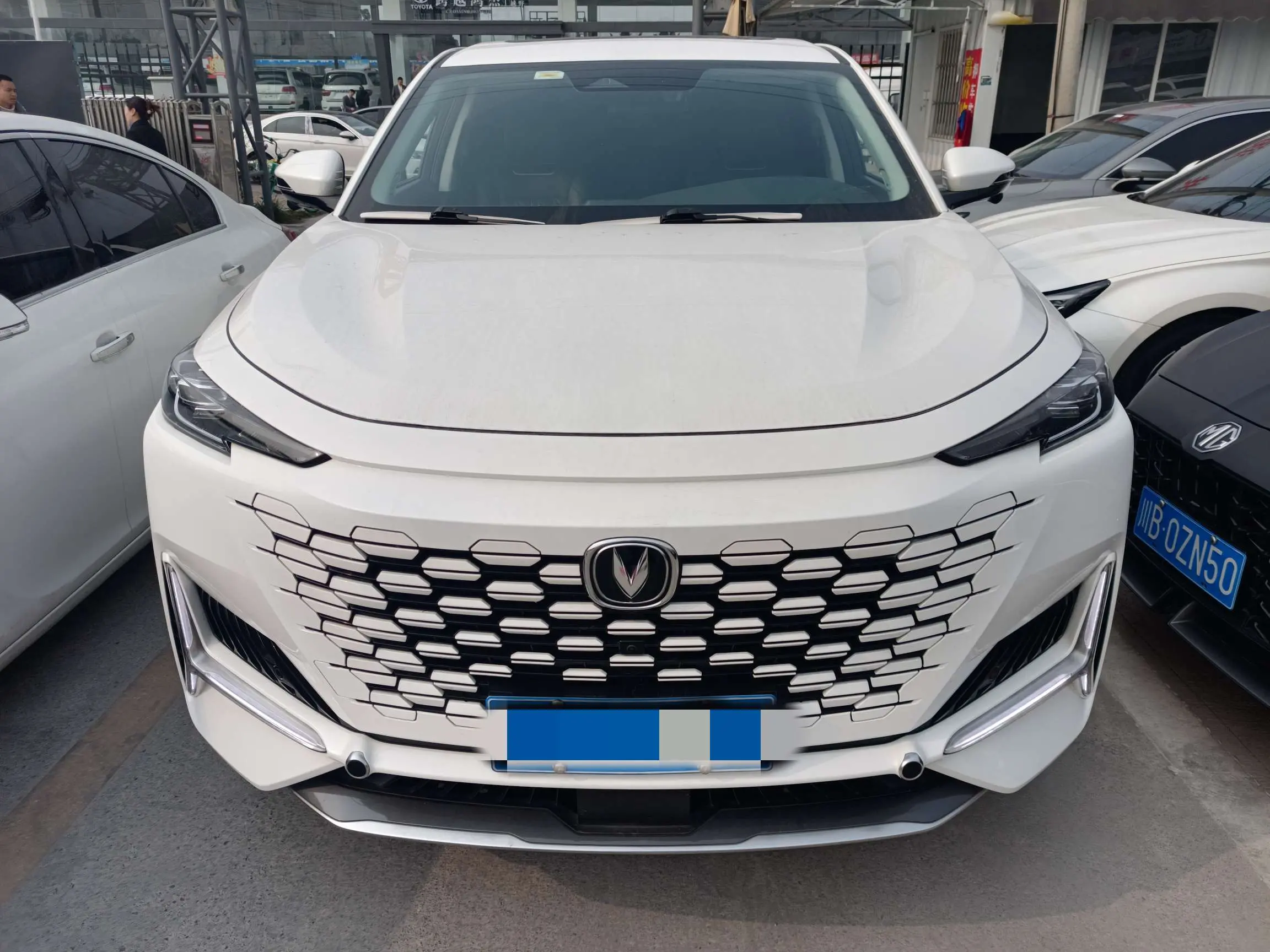 Changan UNI-K  из Китая