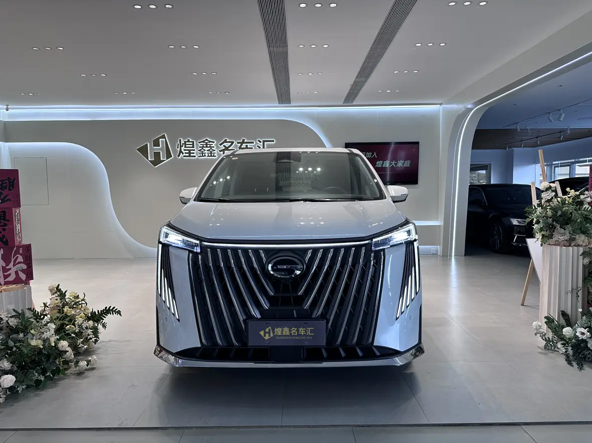 GAC Trumpchi M8  из Китая