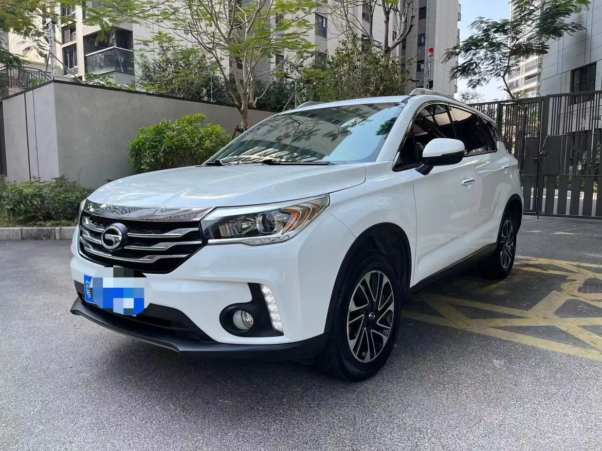 GAC Trumpchi GS4  из Китая