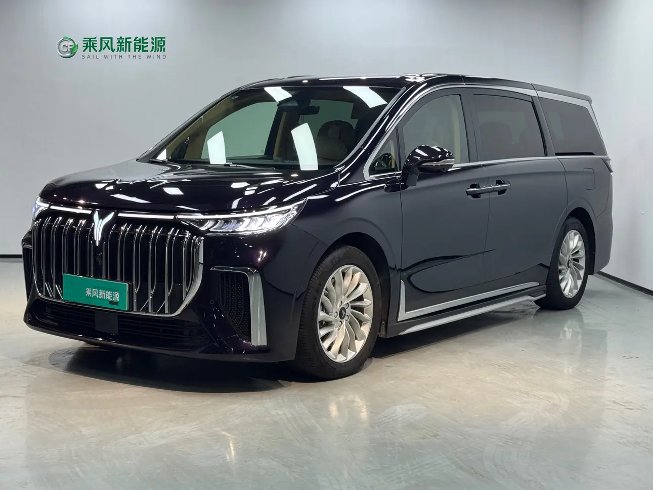 Voyah Lantu Dreamer PHEV  из Китая