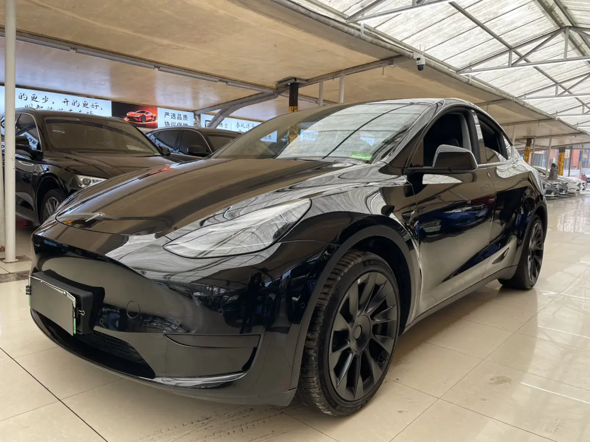Tesla Model Y  из Китая