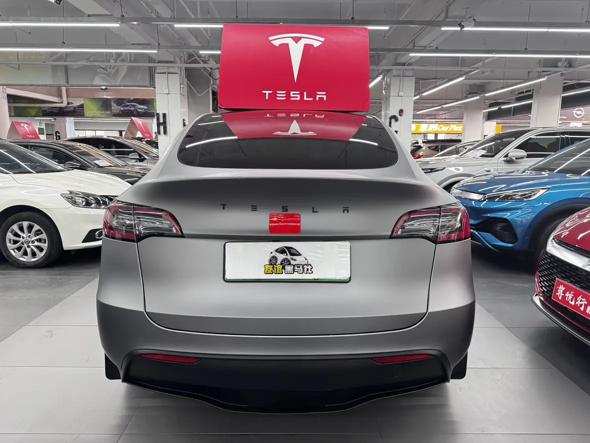 Tesla Model Y  из Китая