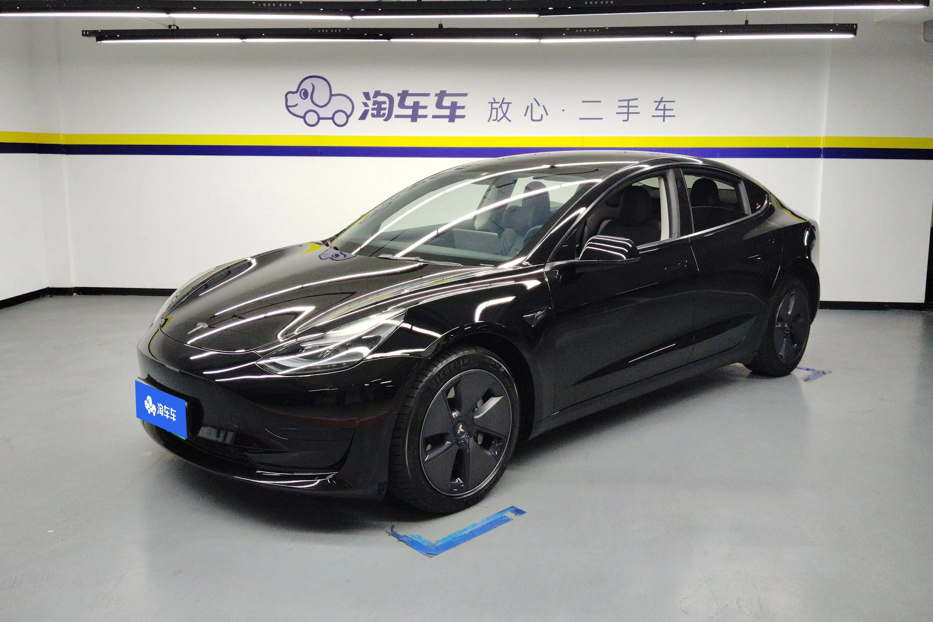 Tesla Model 3  из Китая