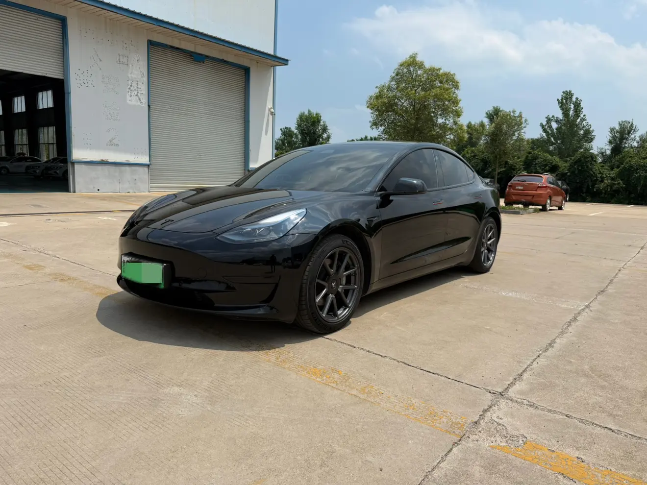 Tesla Model 3  из Китая