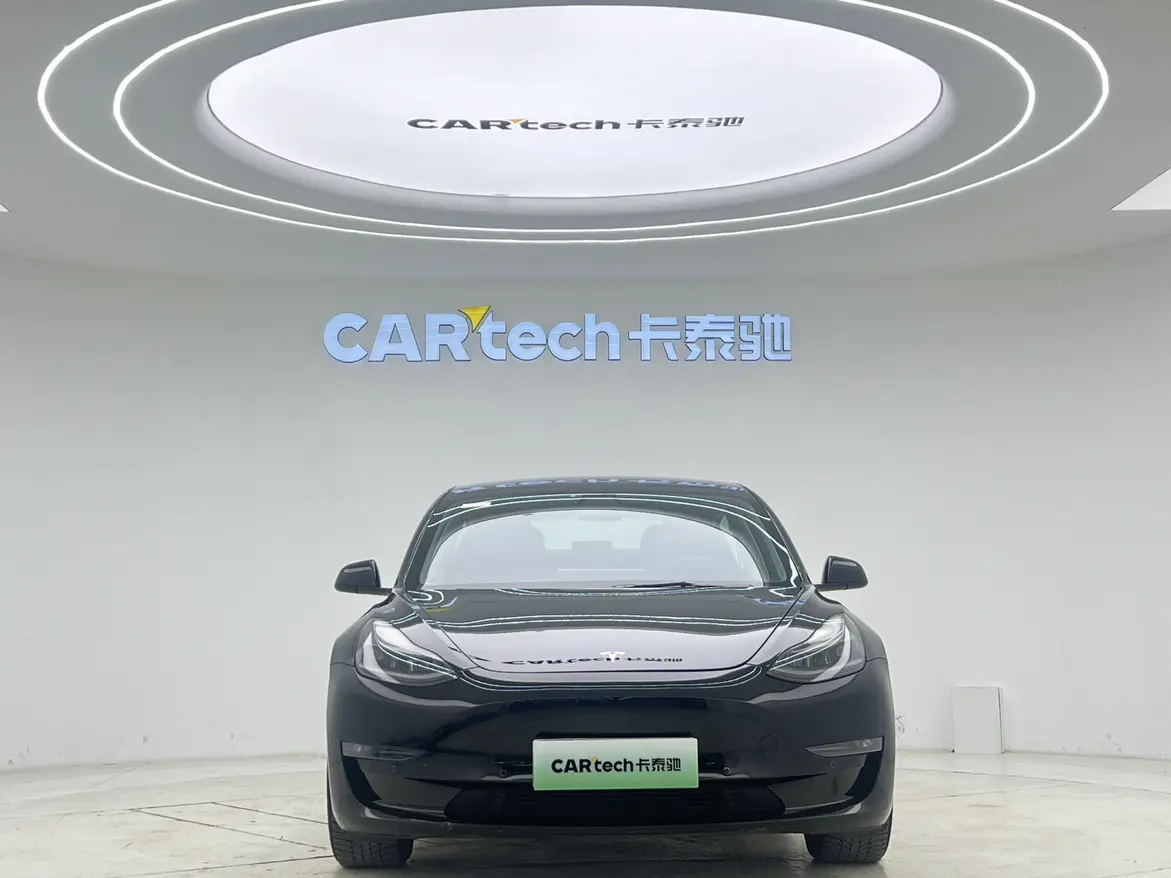 Tesla Model 3  из Китая