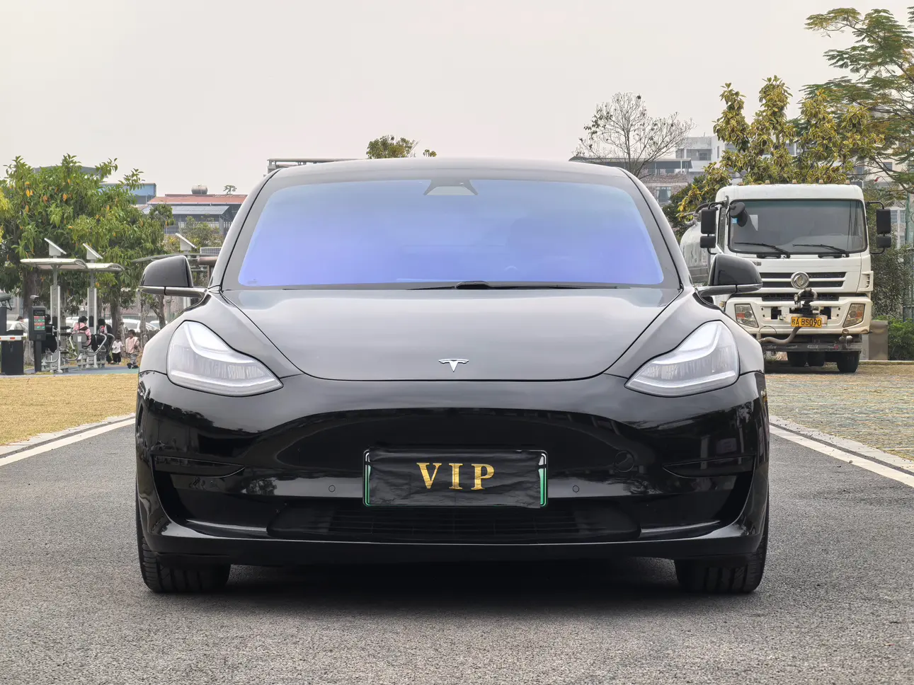 Tesla Model 3  из Китая