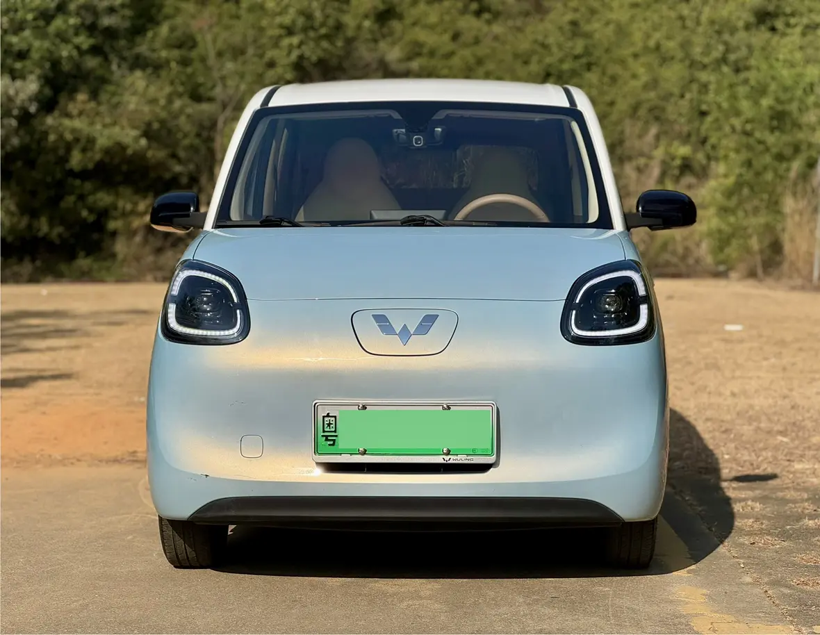 Wuling Hongguang MINIEV  из Китая