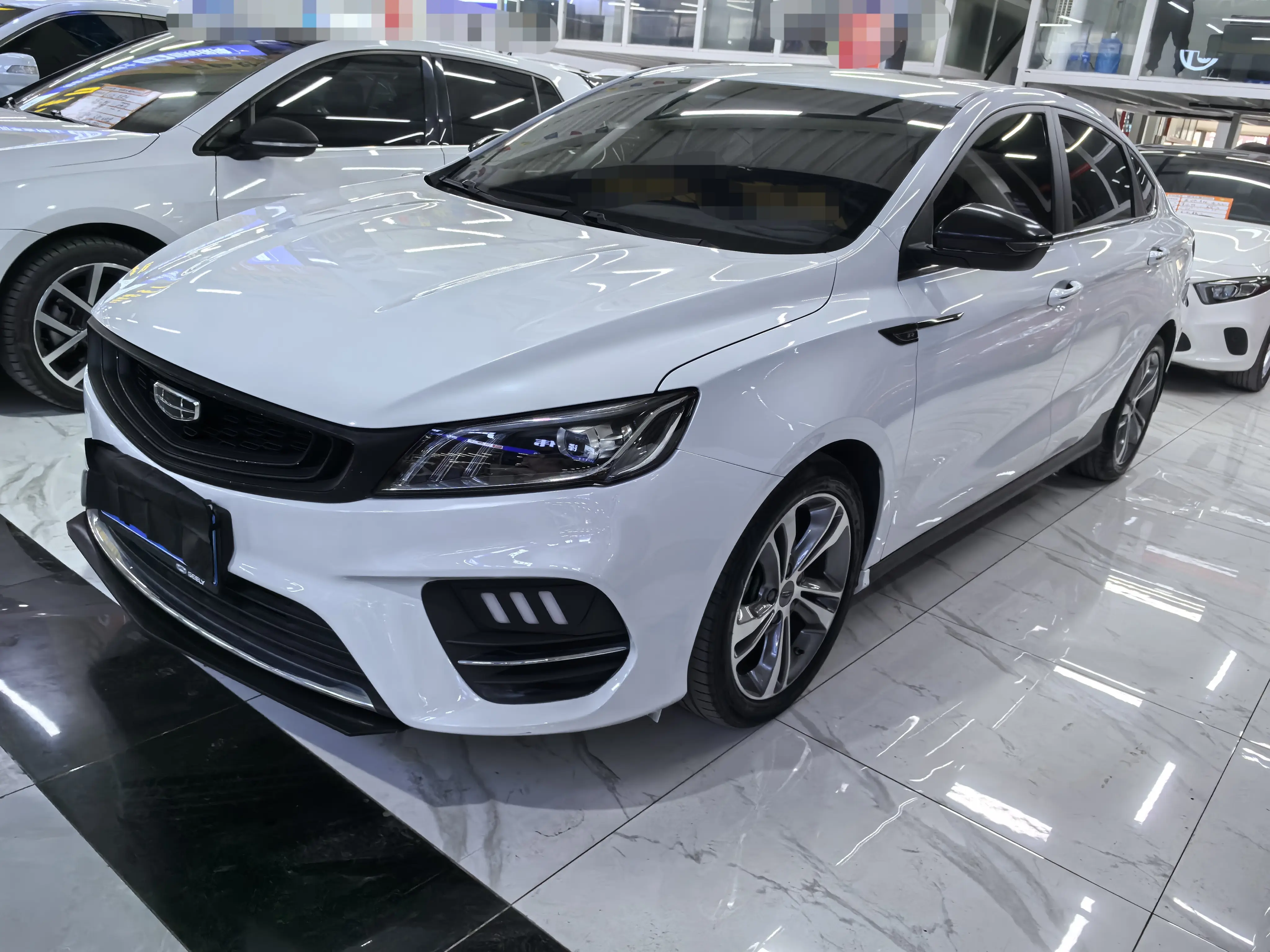 Geely Binrui  из Китая