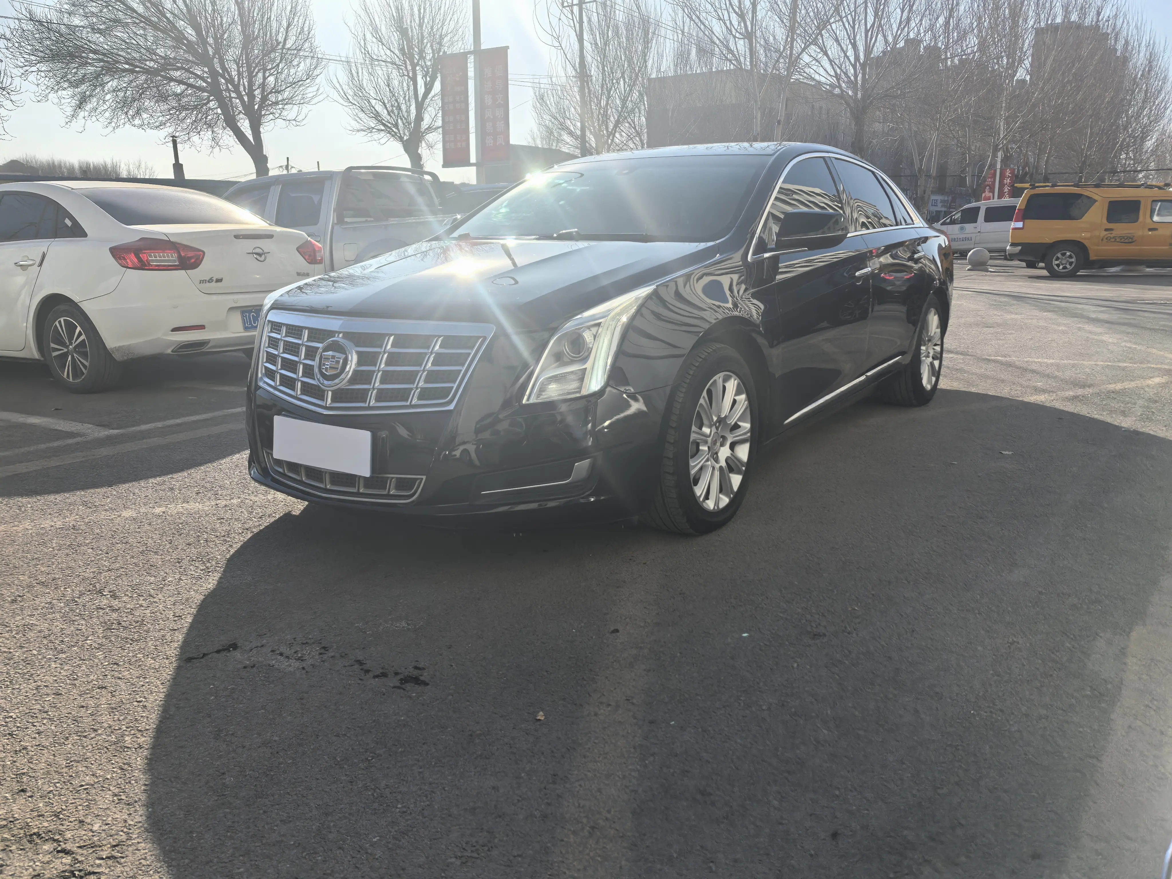 Cadillac XTS  из Китая