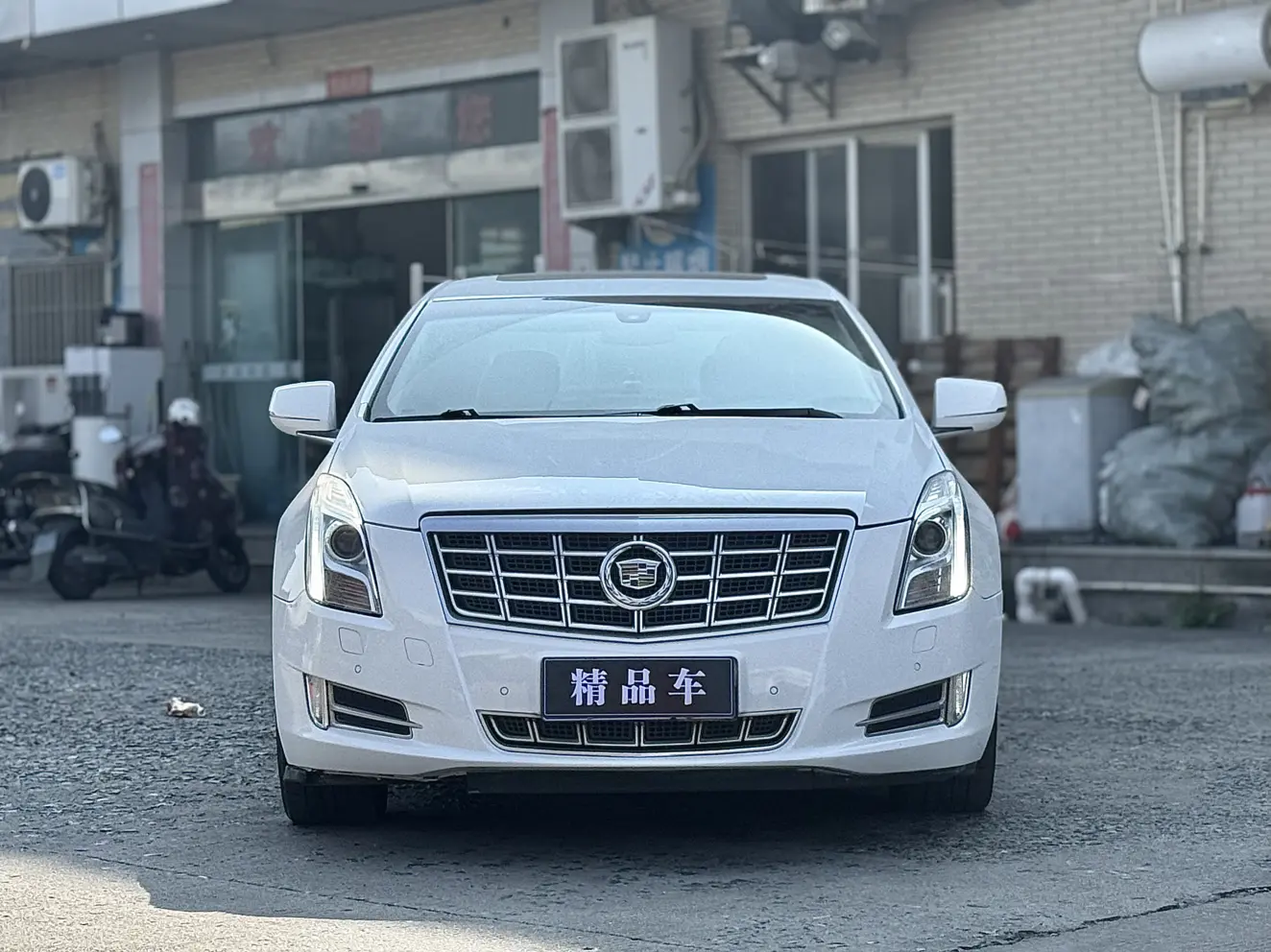 Cadillac XTS  из Китая