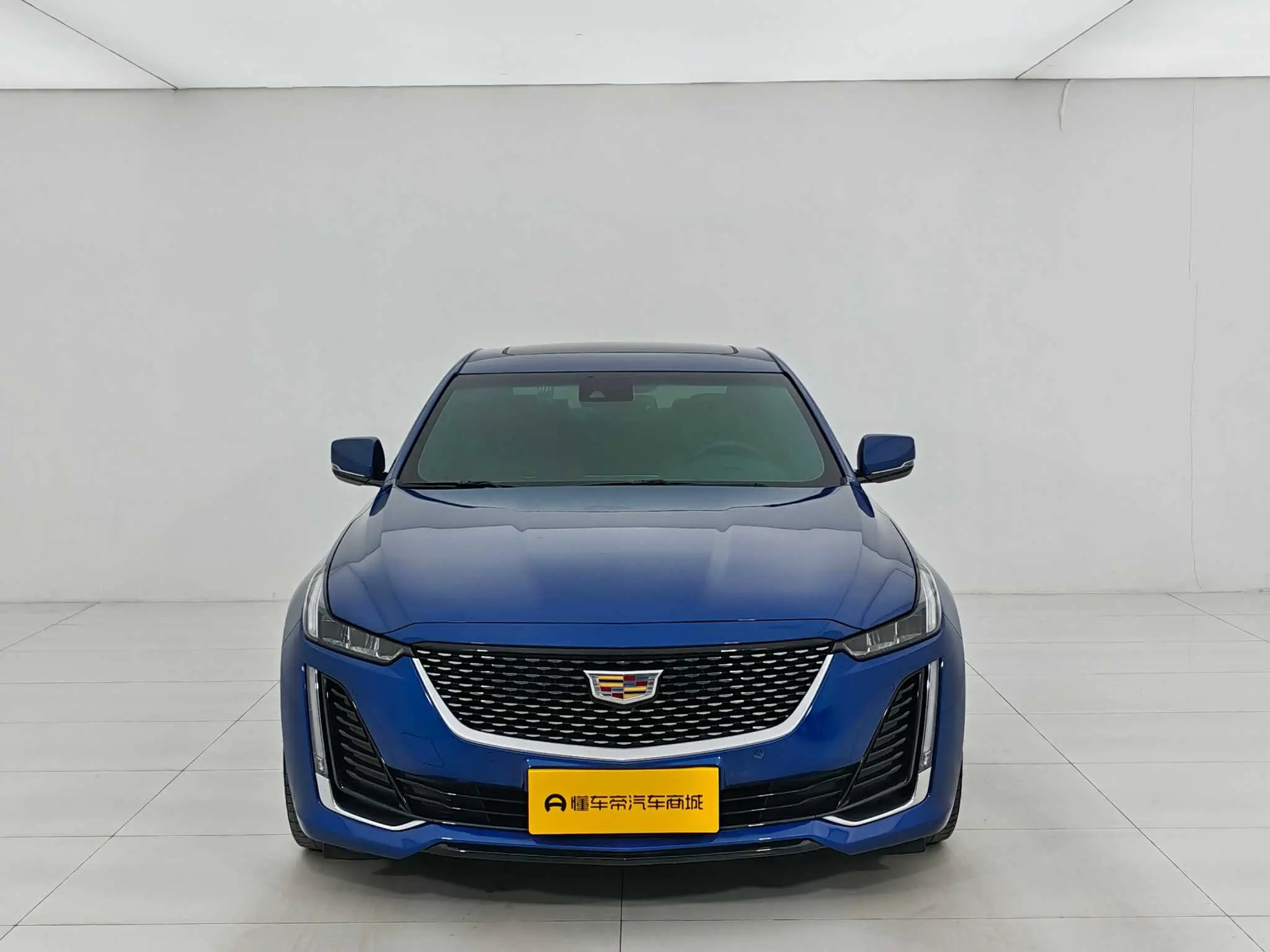 Cadillac CT5  из Китая