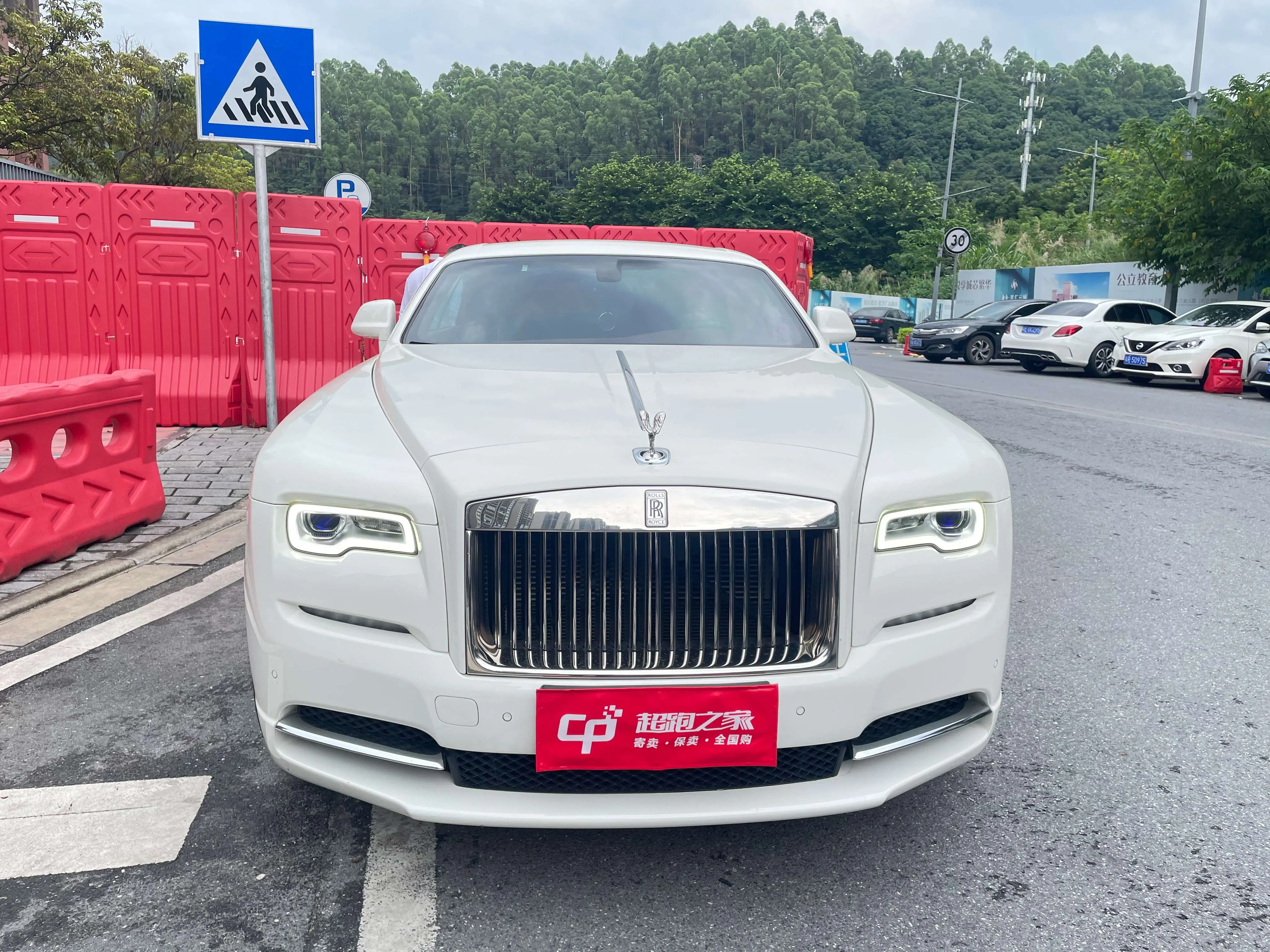 Rolls Royce Phantom  из Китая