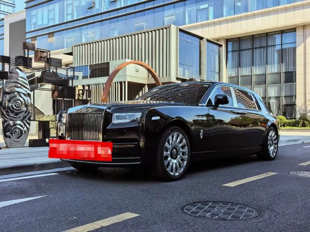 Rolls Royce Phantom  из Китая