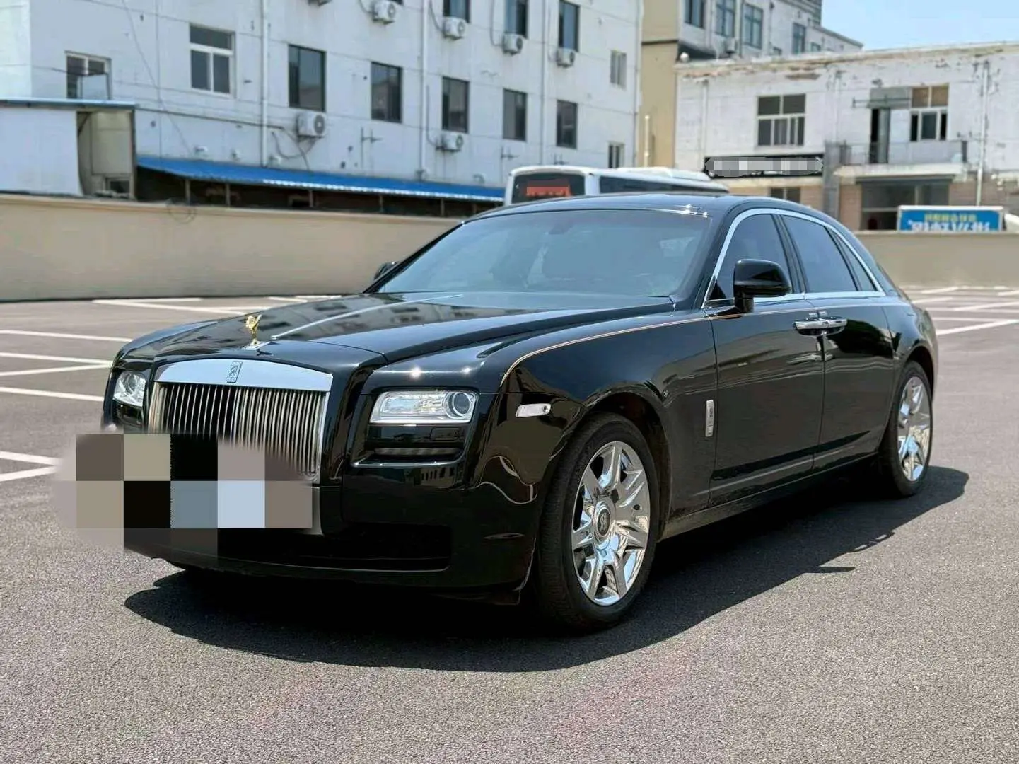 Rolls Royce Ghost  из Китая