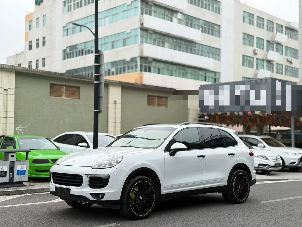 Porsche Cayenne E-Hybrid  из Китая