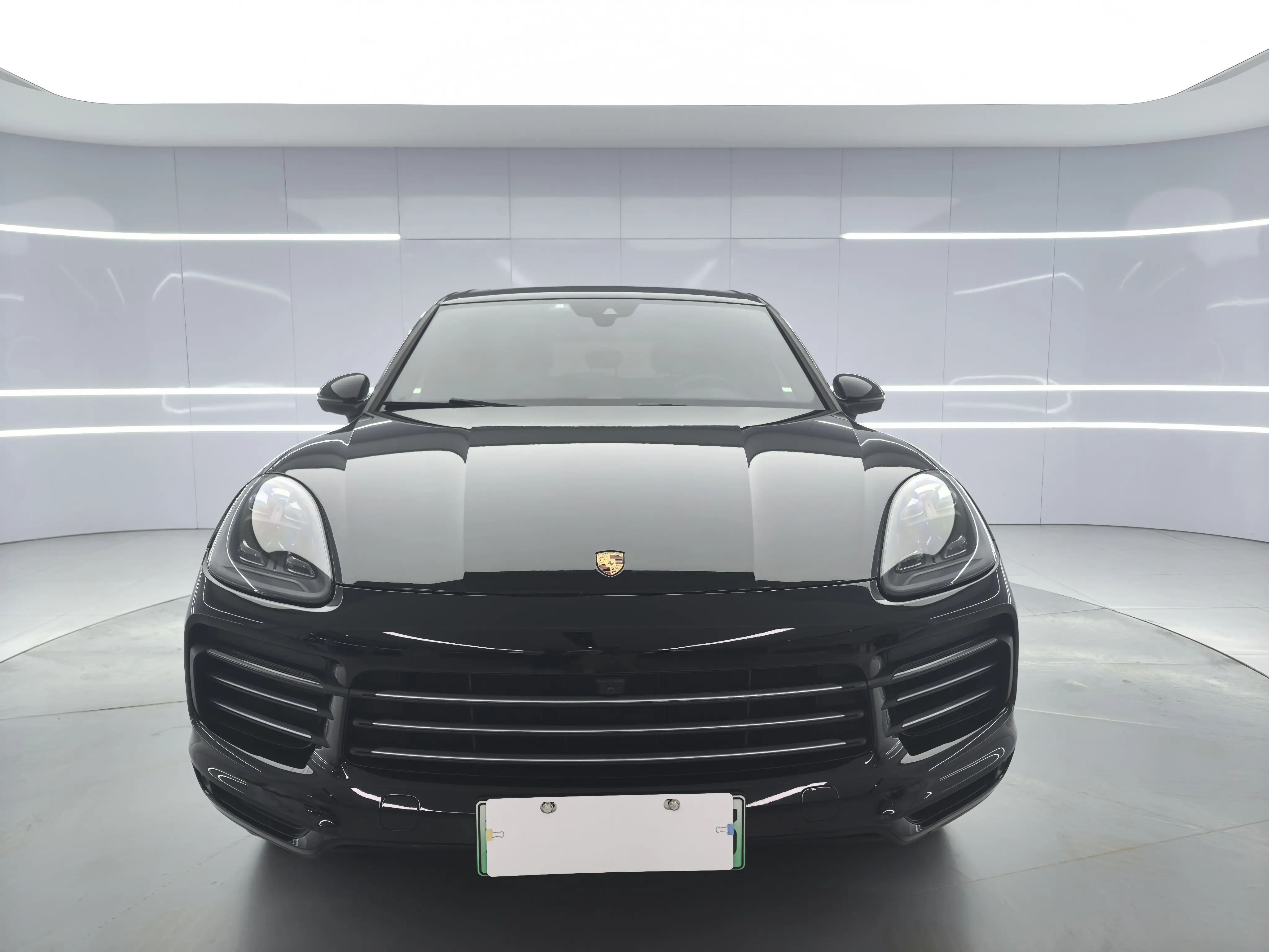 Porsche Cayenne E-Hybrid  из Китая