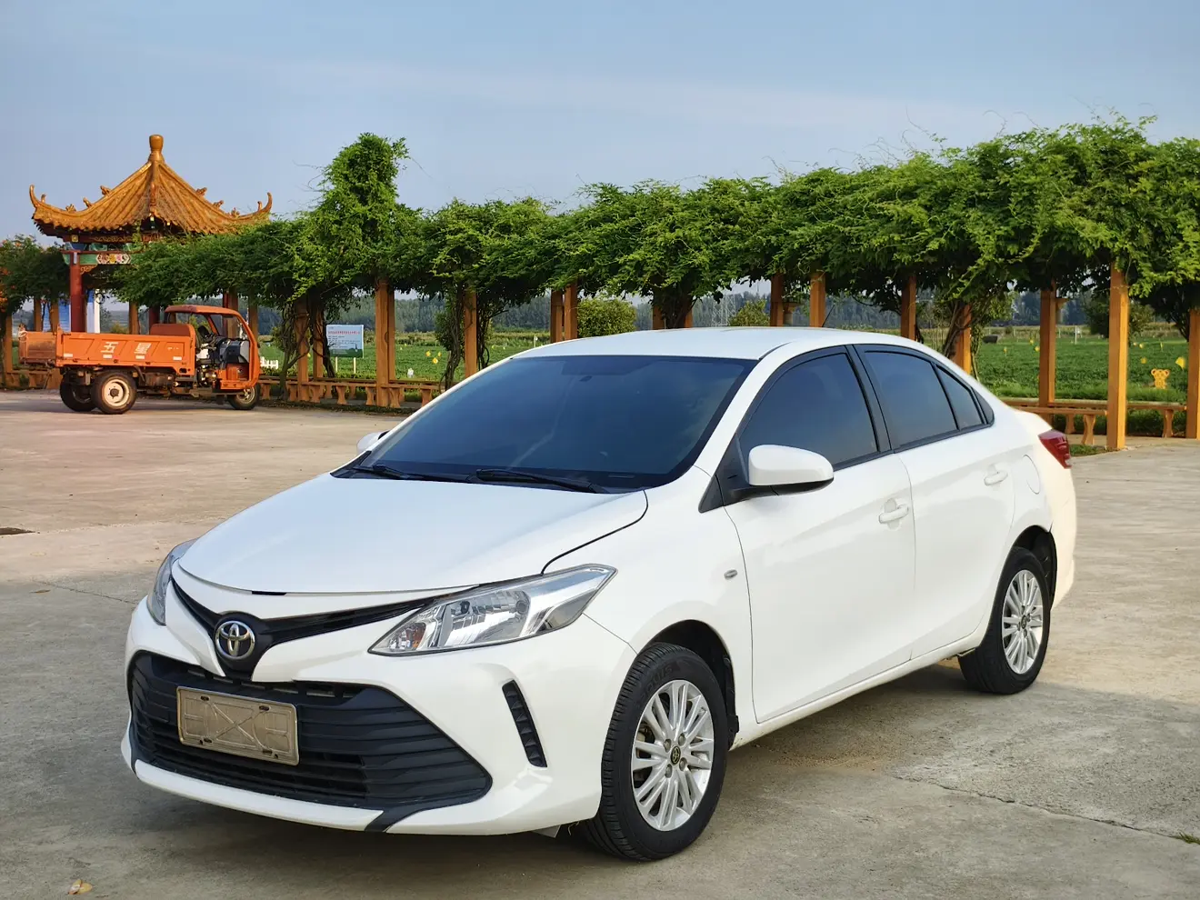 Toyota Vios  из Китая