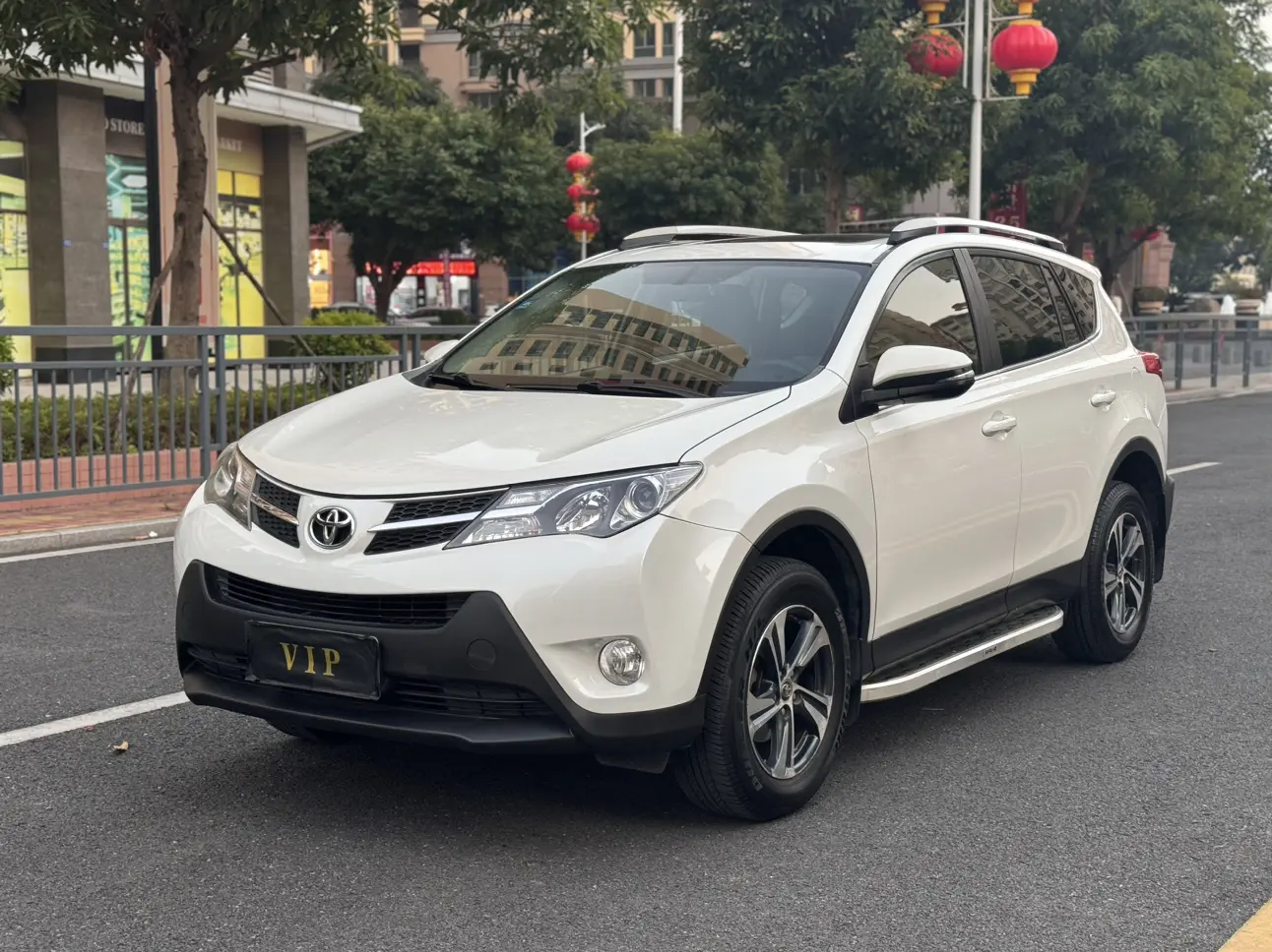 Toyota RAV4  из Китая