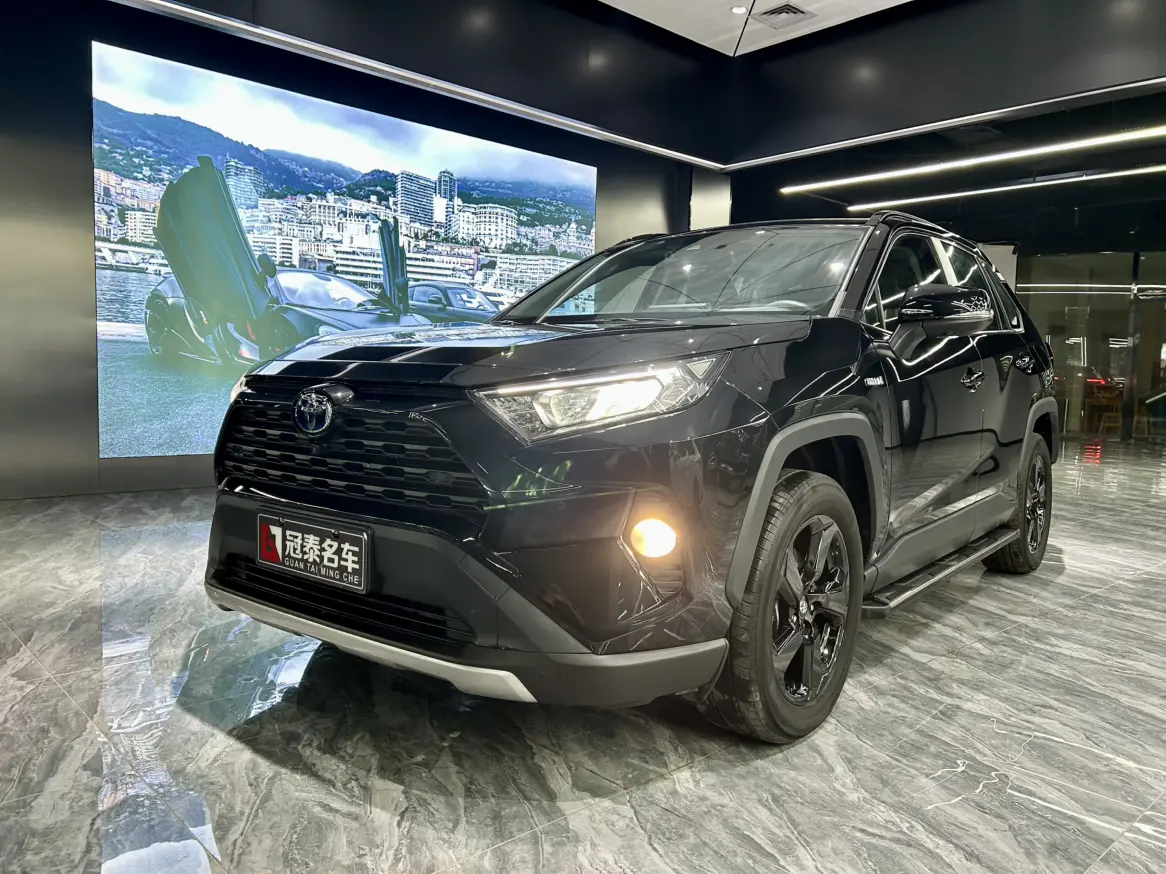 Toyota RAV4  из Китая