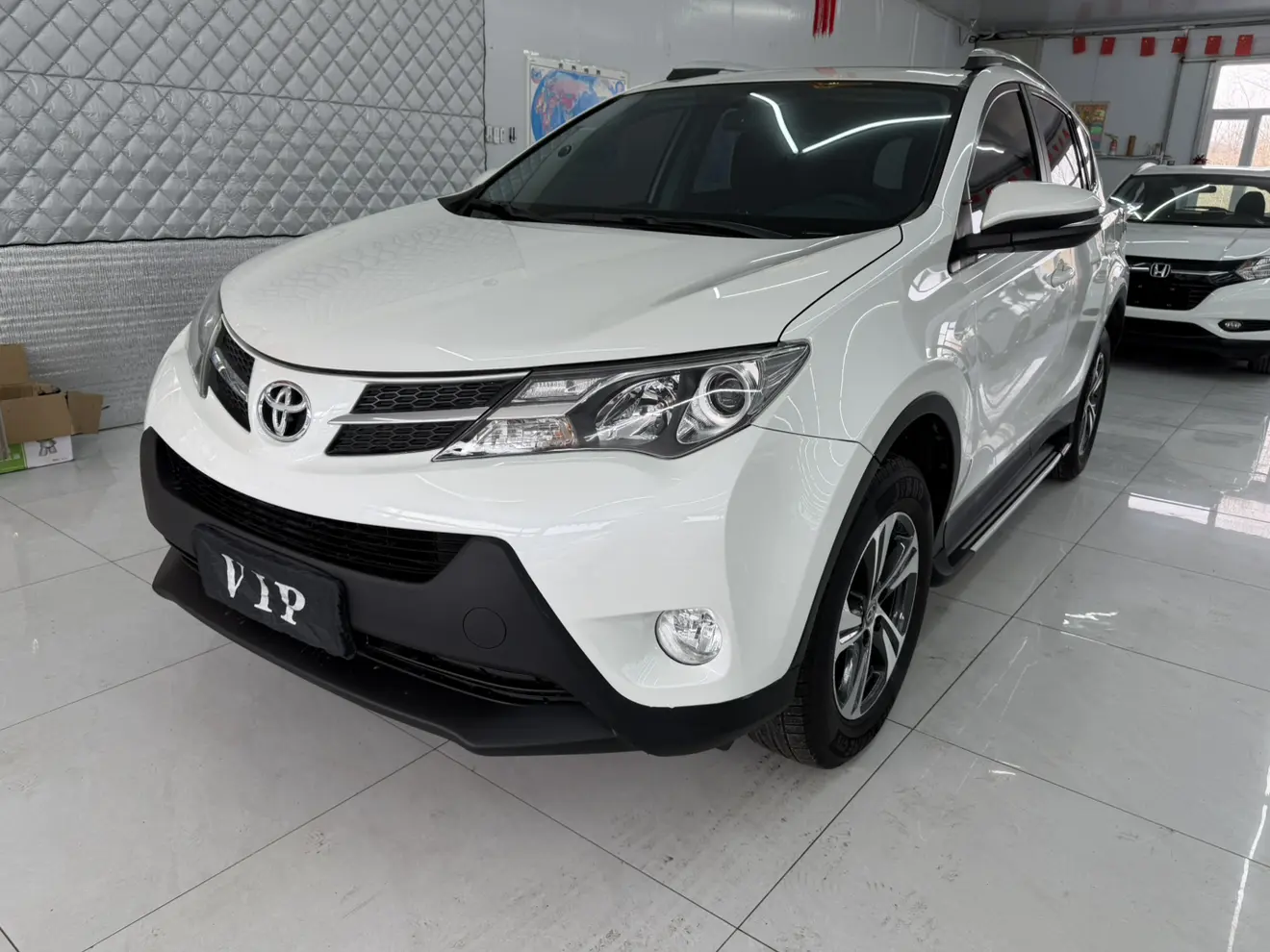 Toyota RAV4  из Китая