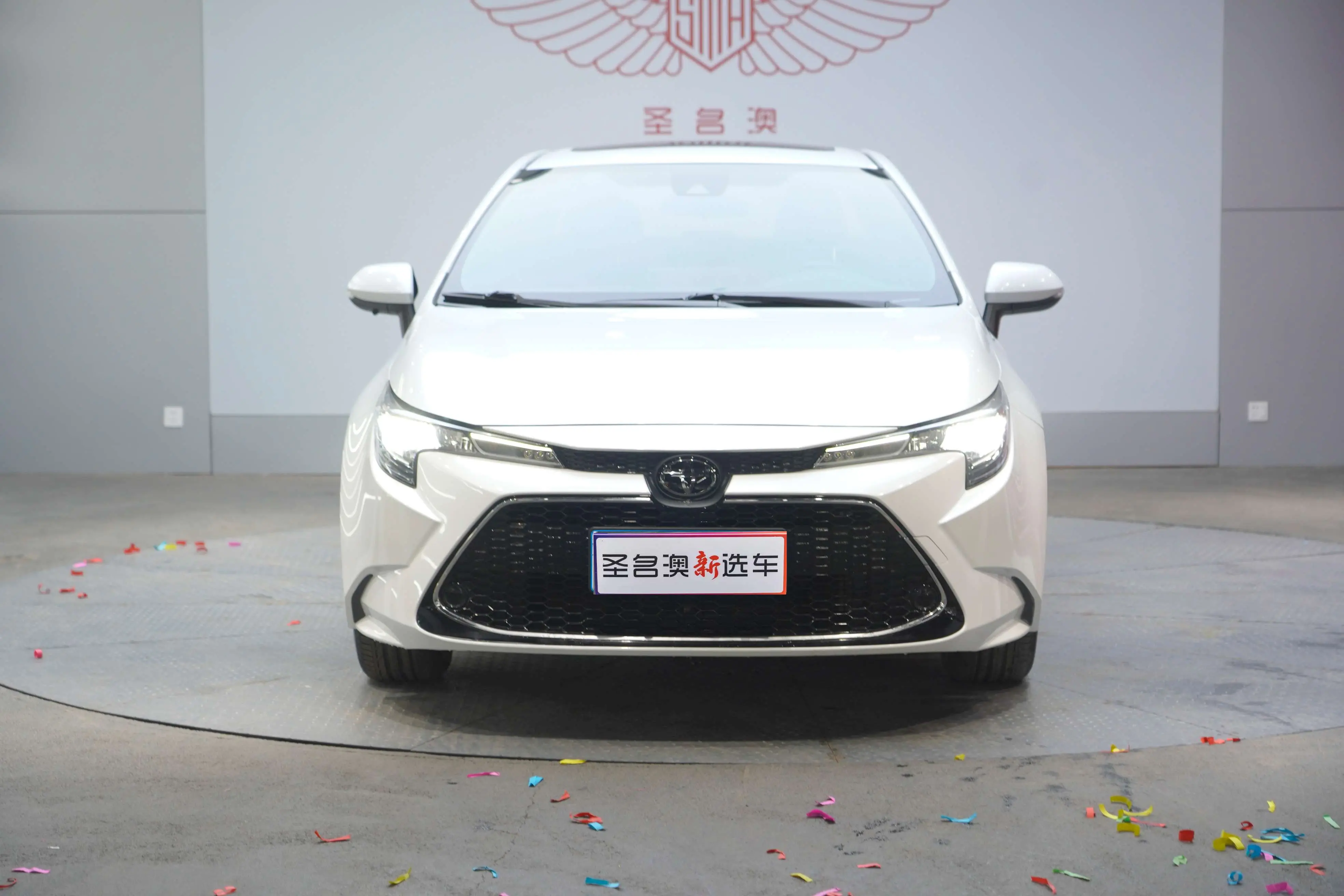 Toyota Levin (Lei Ling)  из Китая