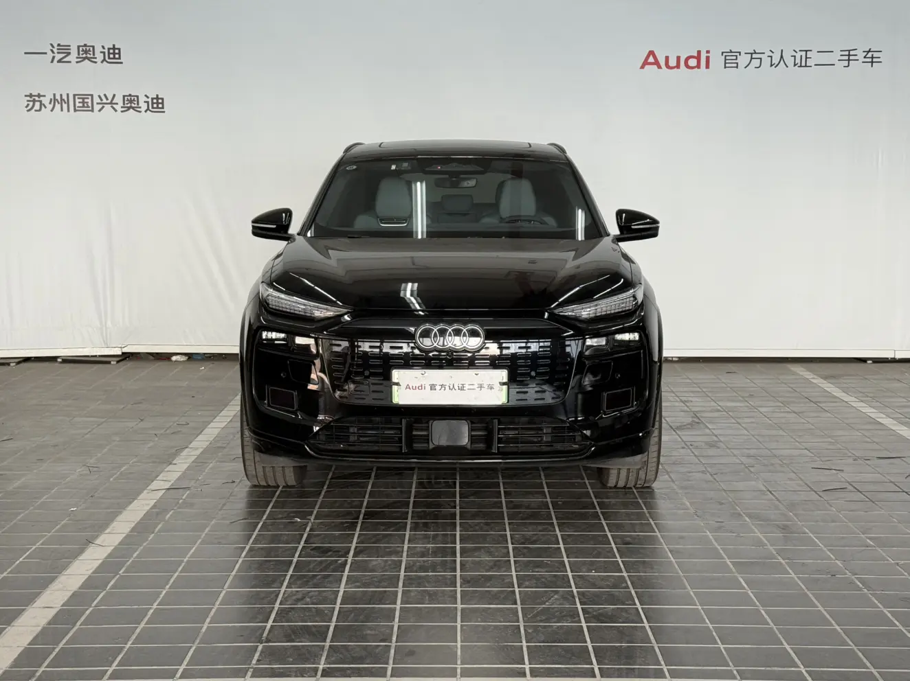 Audi Q6L e-tron  из Китая