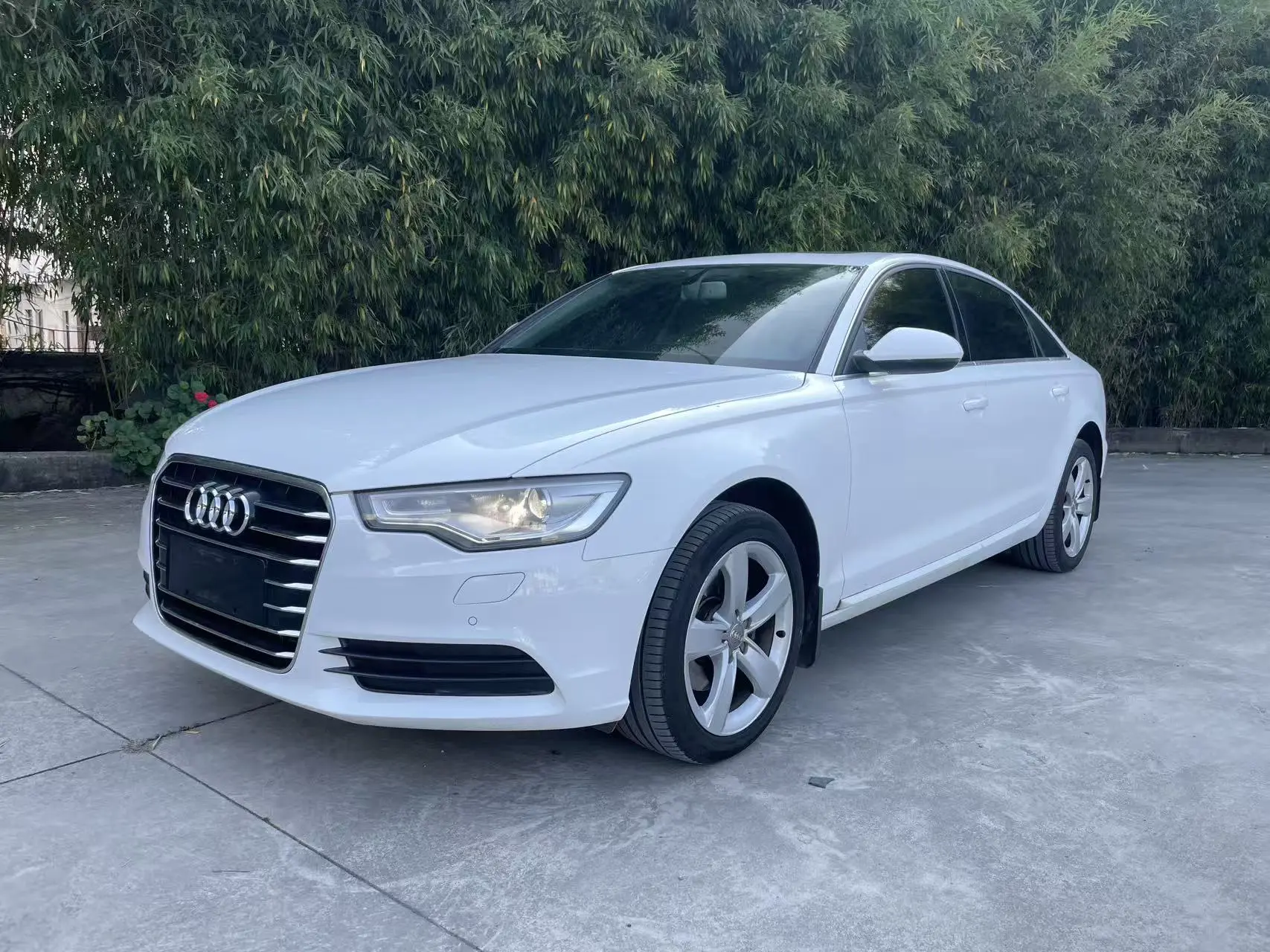 Audi A6L  из Китая