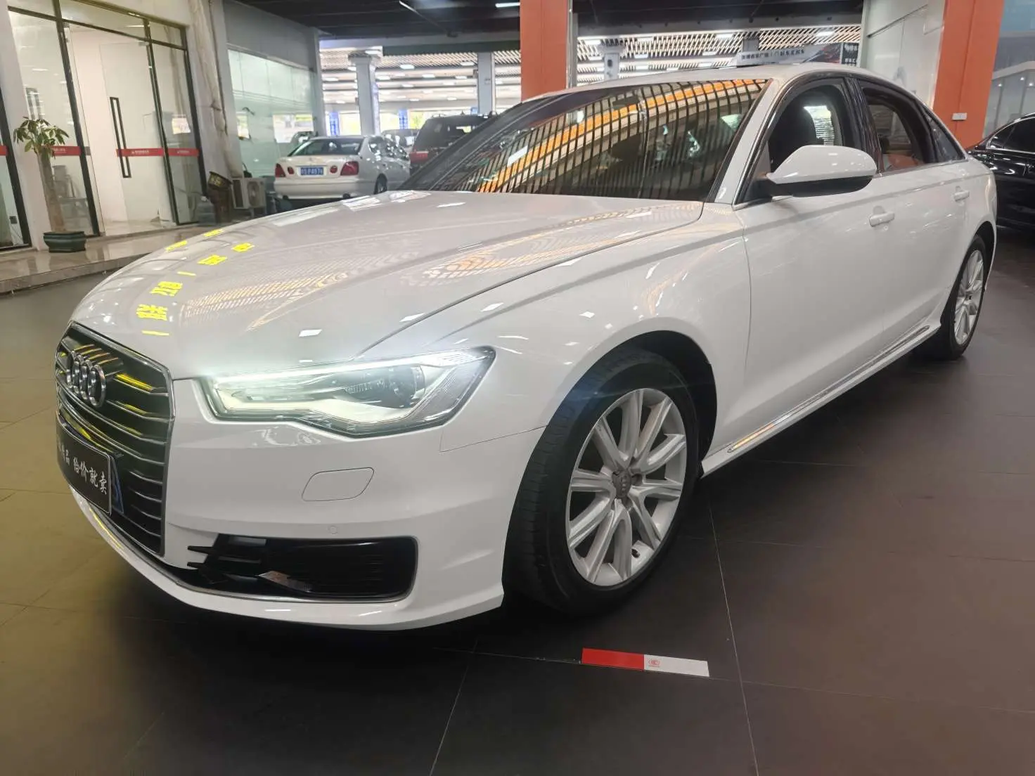 Audi A6L  из Китая