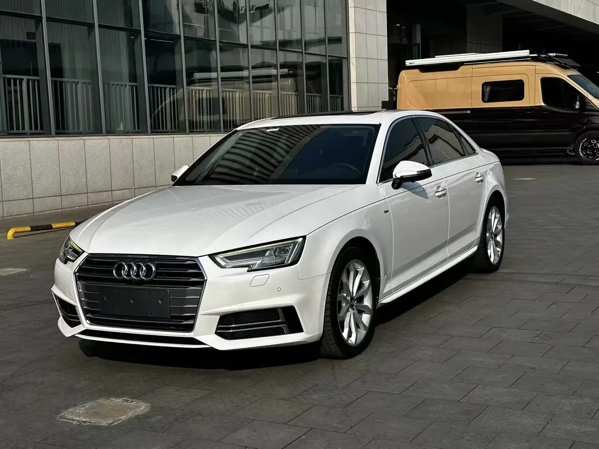 Audi A4L  из Китая
