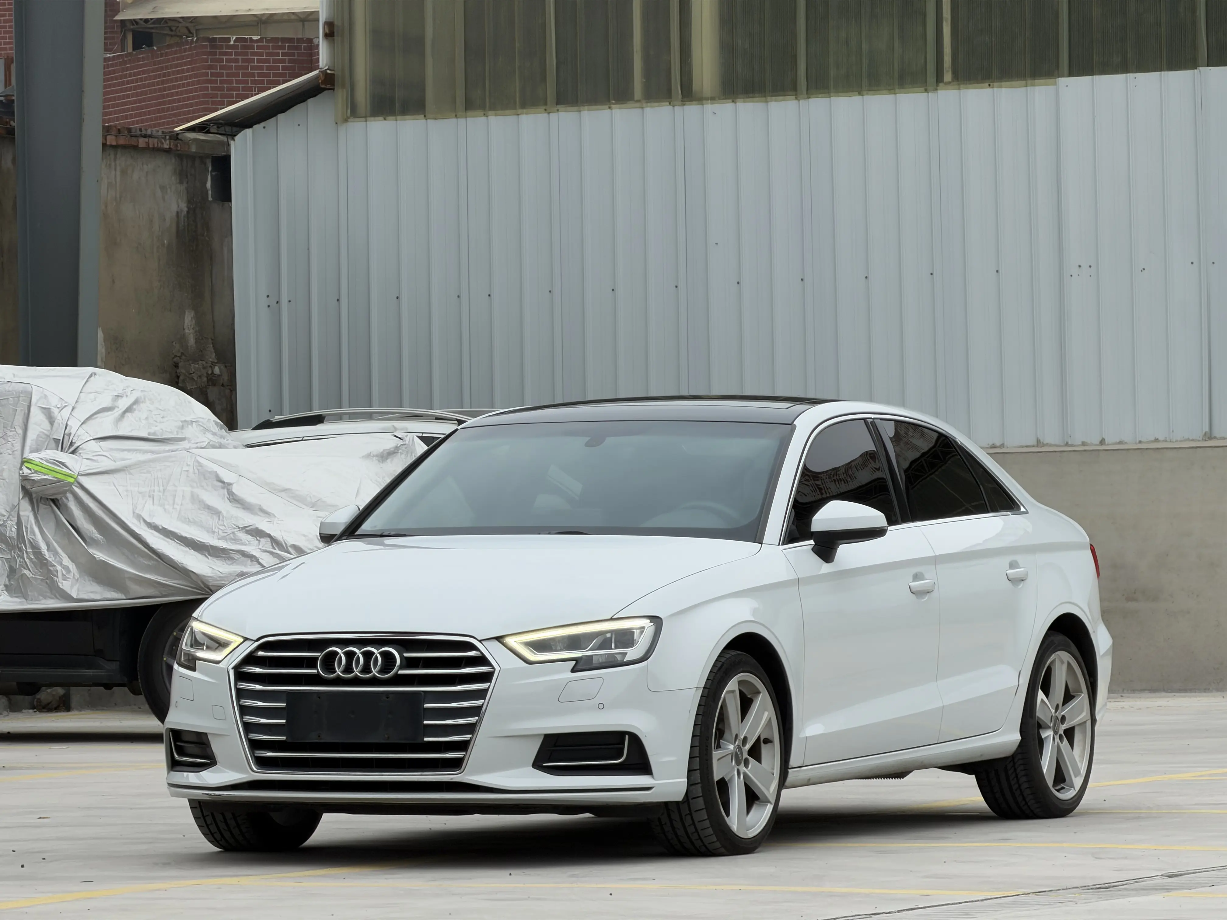 Audi A3  из Китая