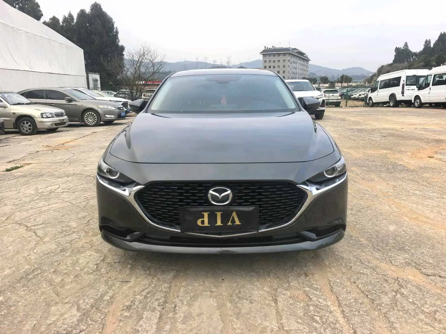 Mazda Axela (Mazda3)  из Китая