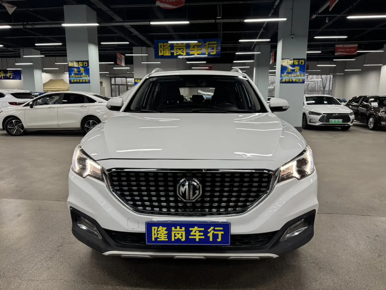 MG ZS  из Китая