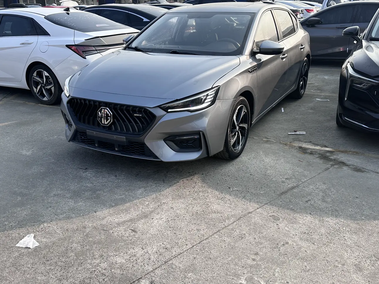 MG 6  из Китая