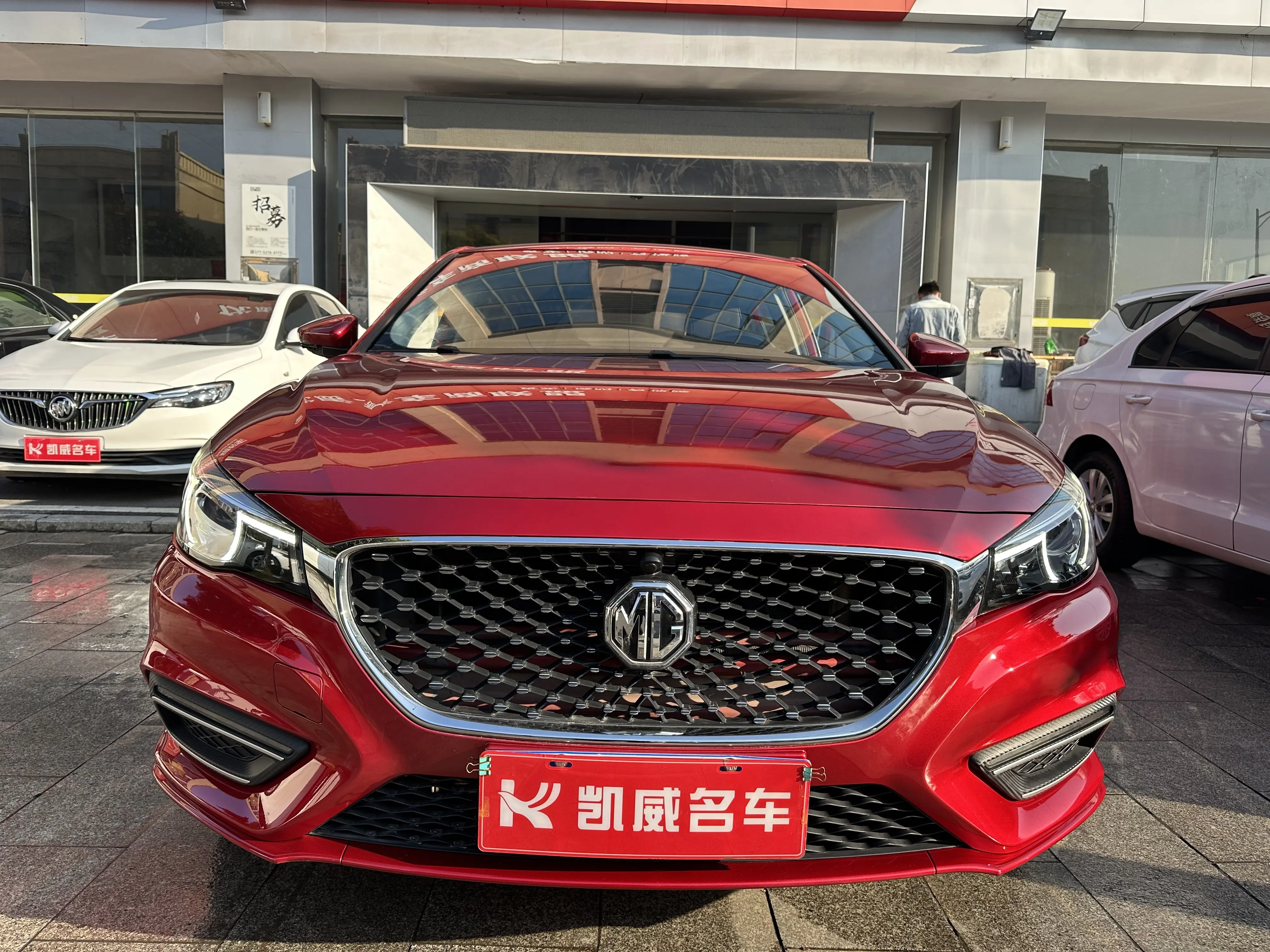 MG 6  из Китая