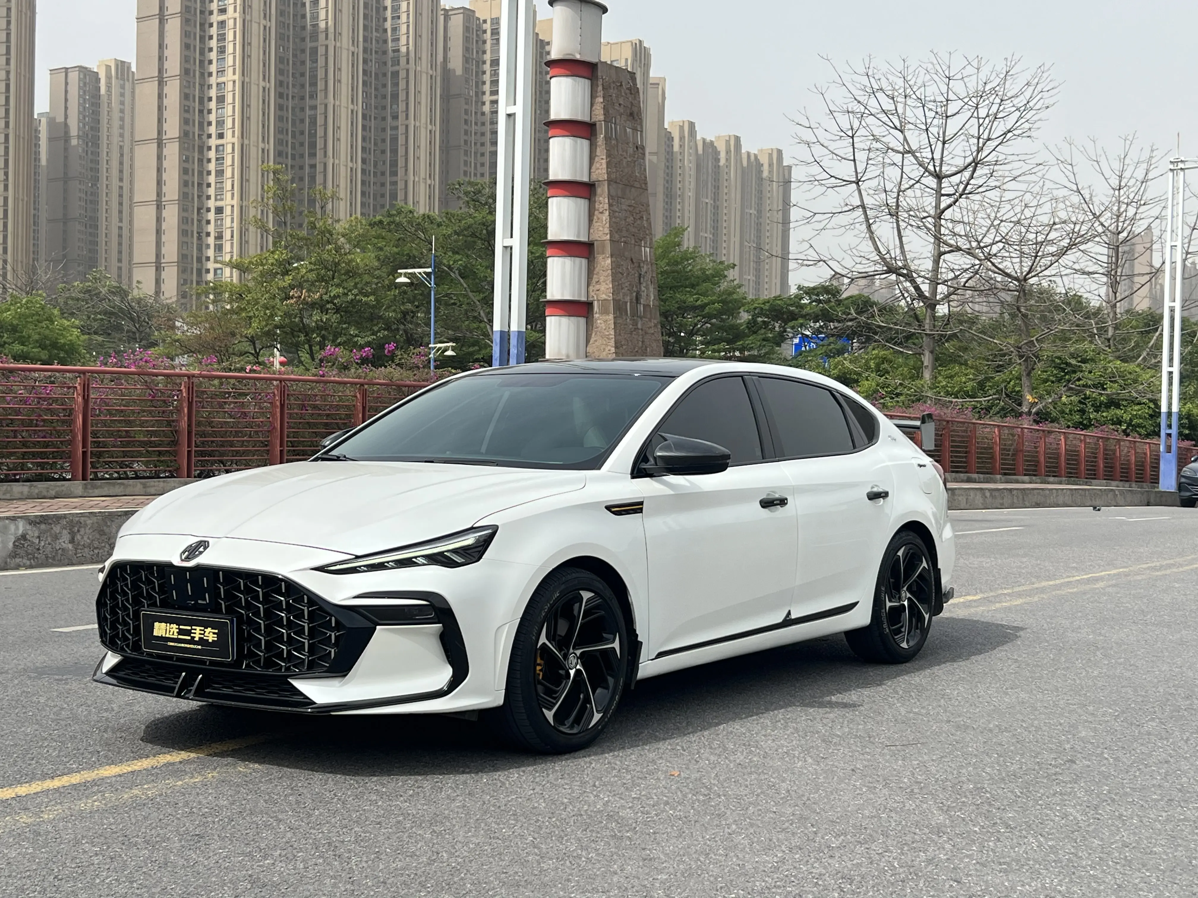 MG 6  из Китая