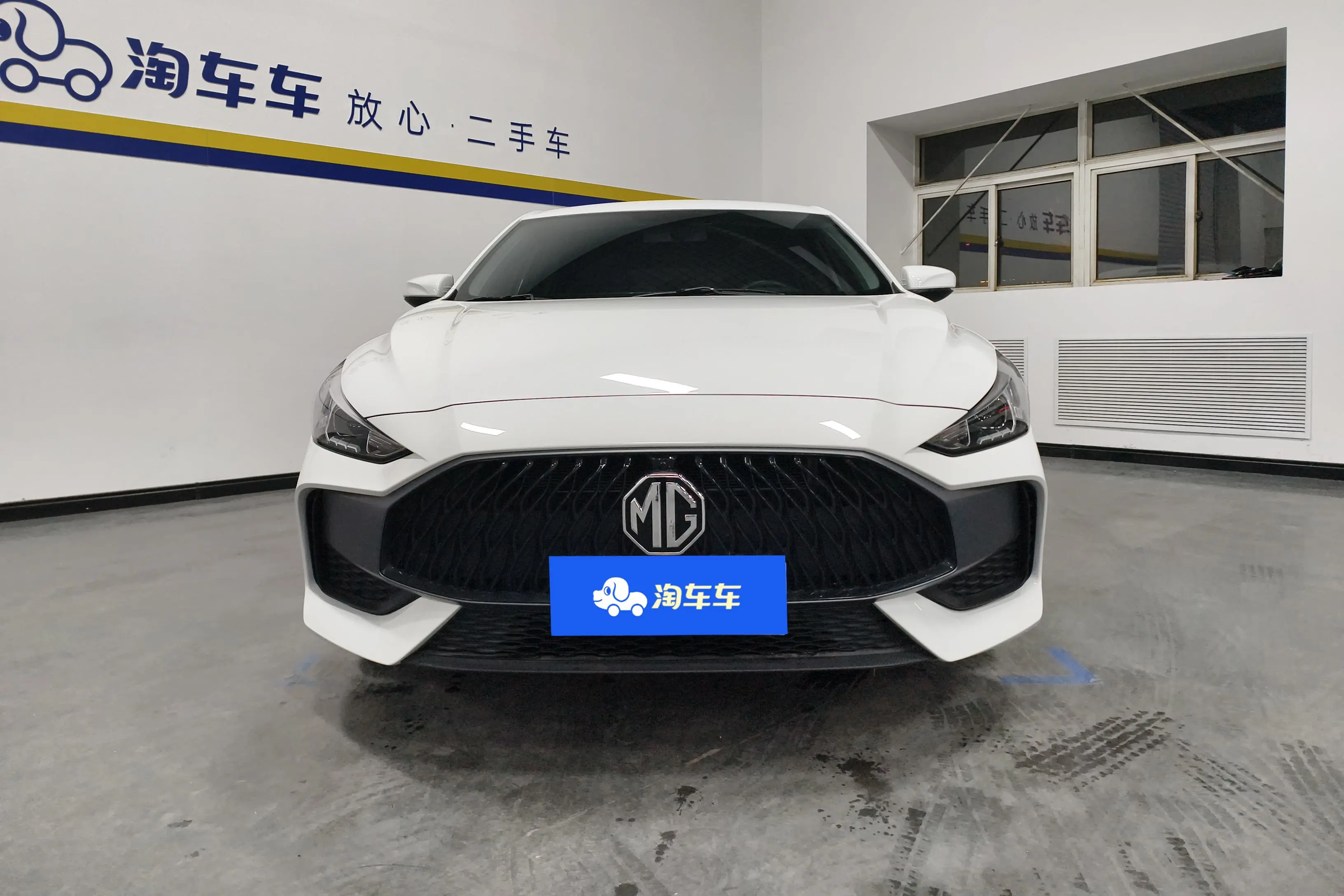 MG 5  из Китая