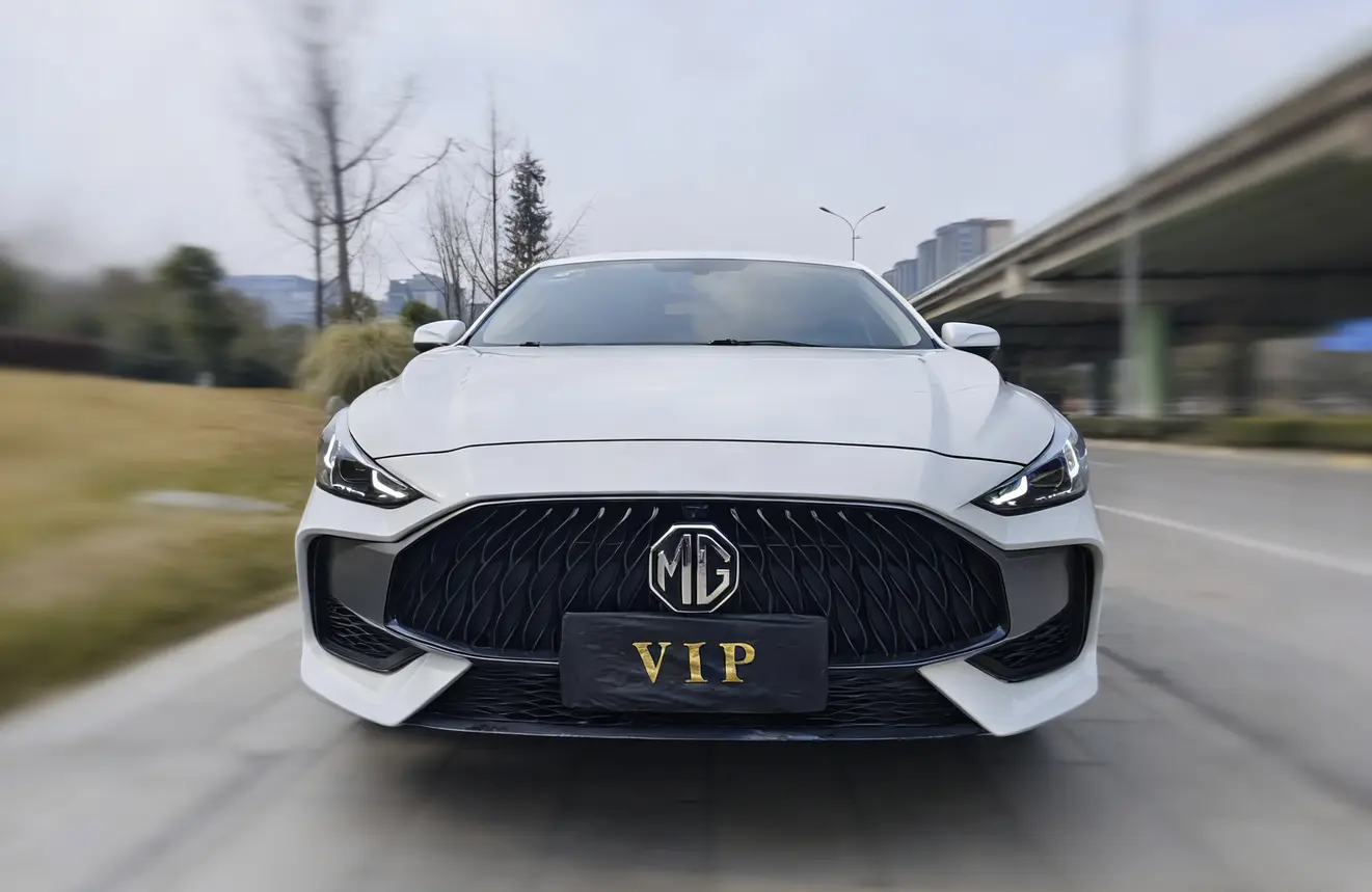 MG 5  из Китая