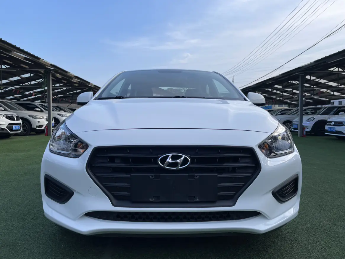 Hyundai Verna (Rena)  из Китая