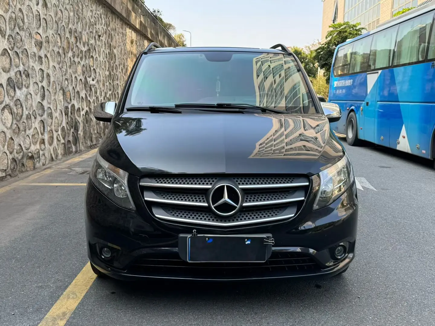 Mercedes-Benz Metris  из Китая