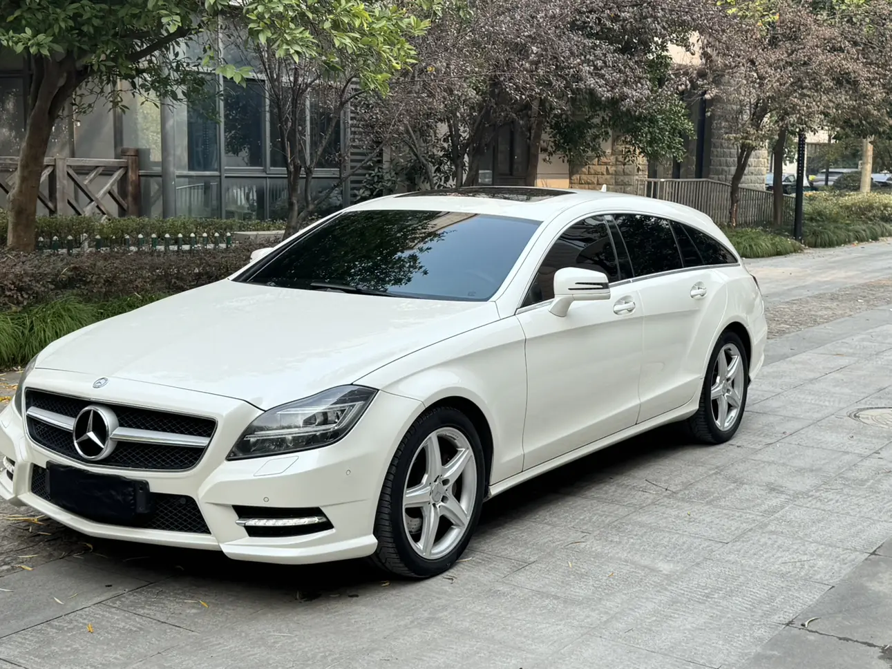 Mercedes-Benz Mercedes Benz CLS  из Китая