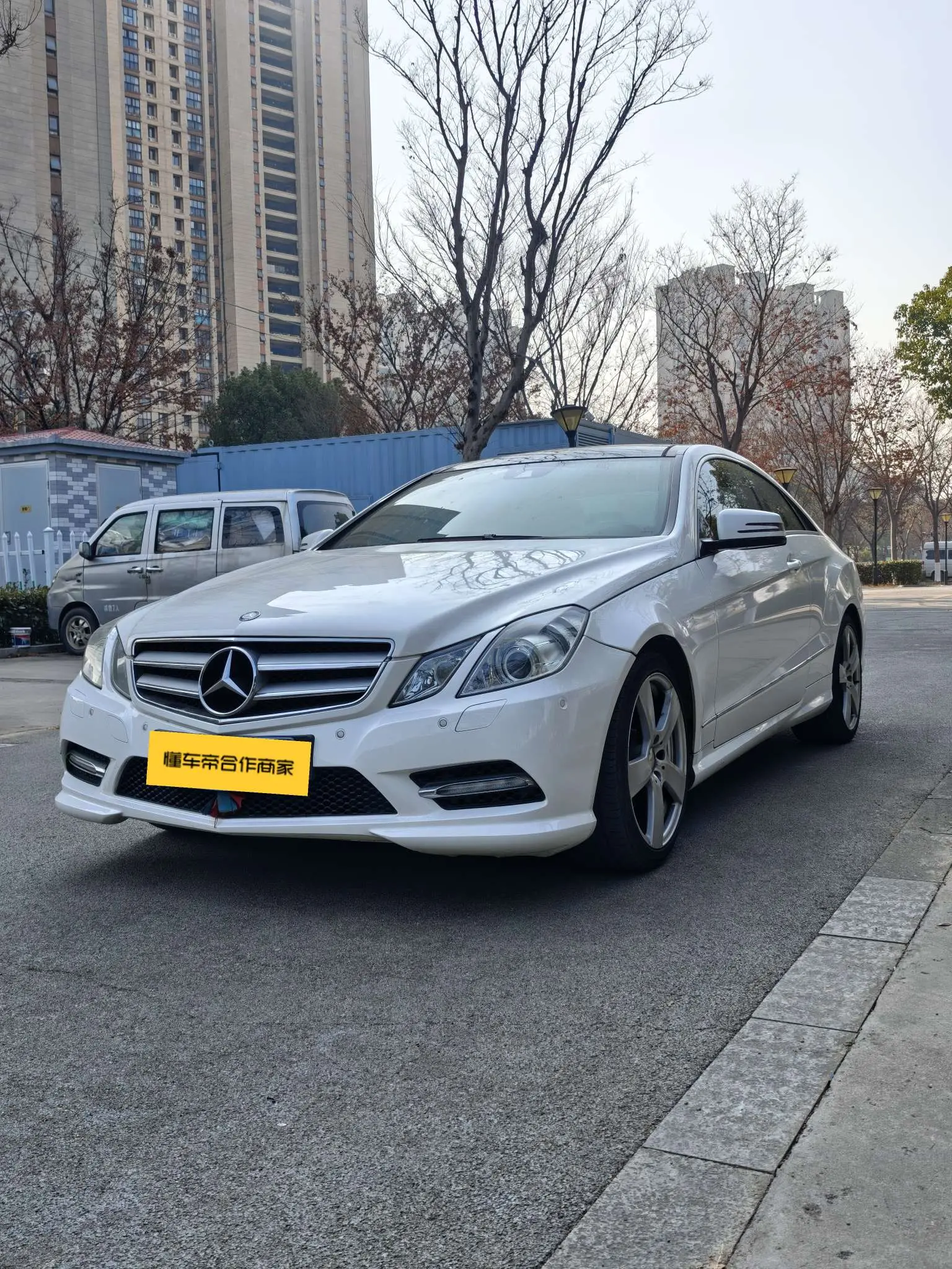 Mercedes-Benz E-Class  из Китая