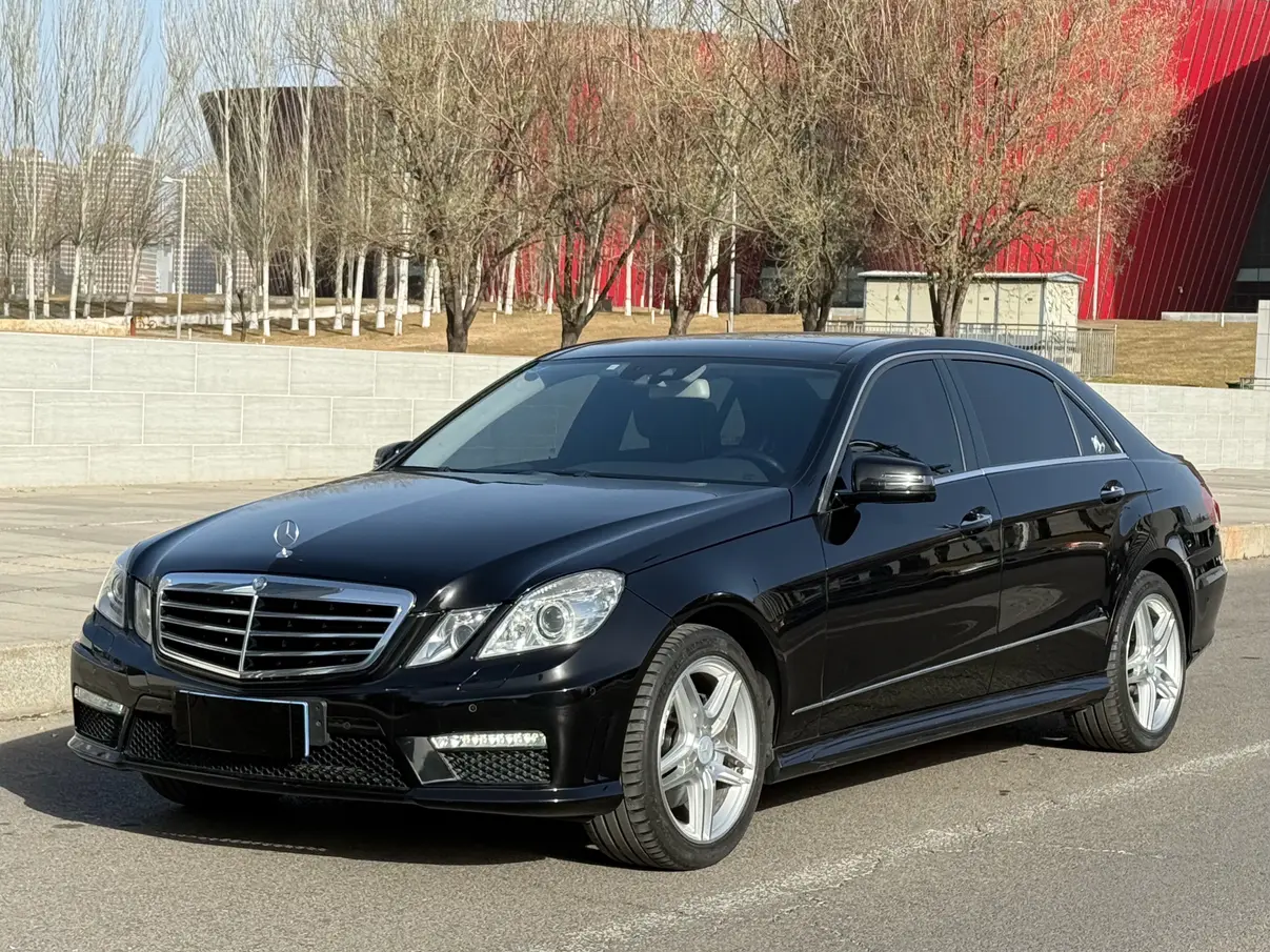 Mercedes-Benz E-Class  из Китая