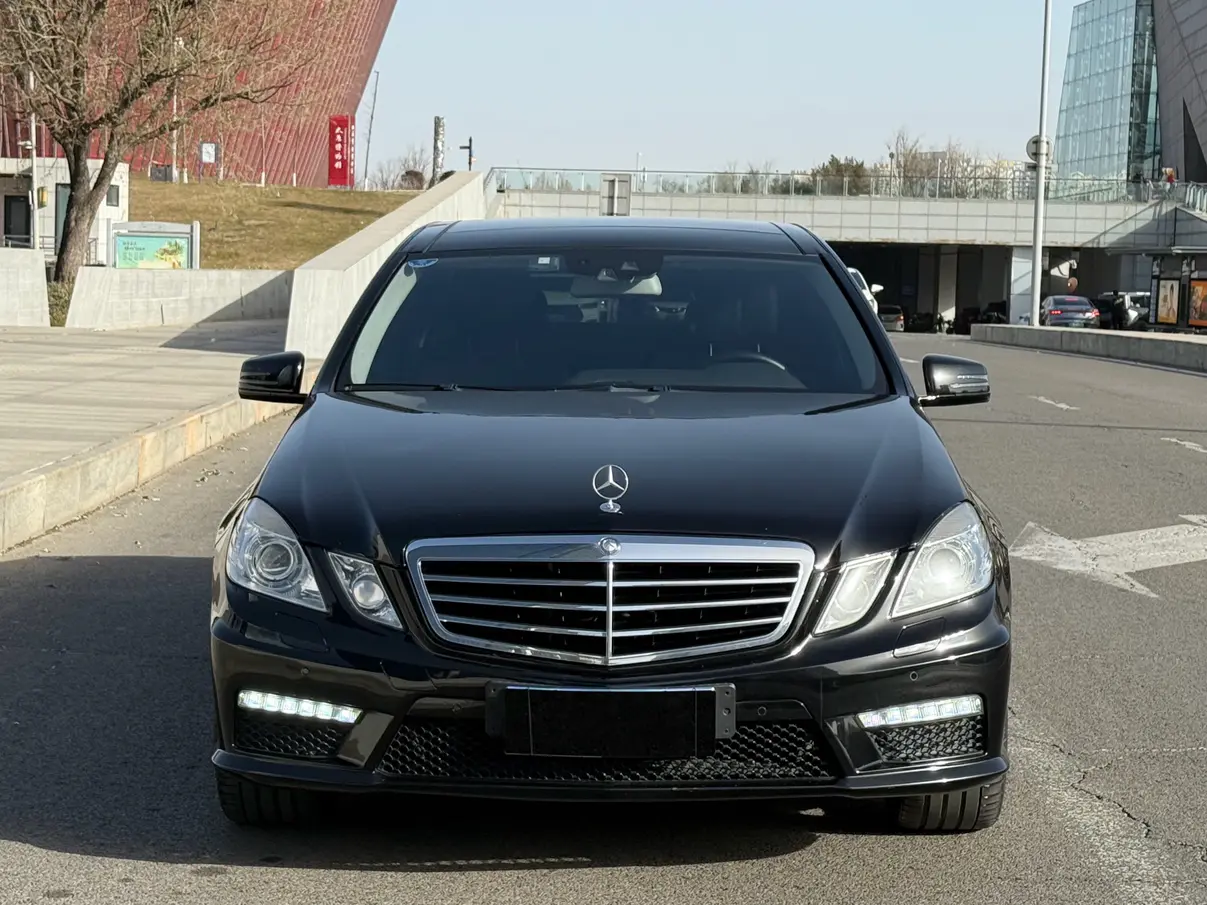 Mercedes-Benz E-Class  из Китая