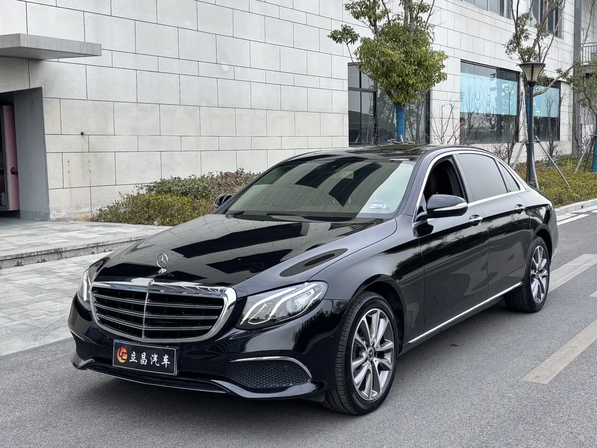 Mercedes-Benz E-Class  из Китая
