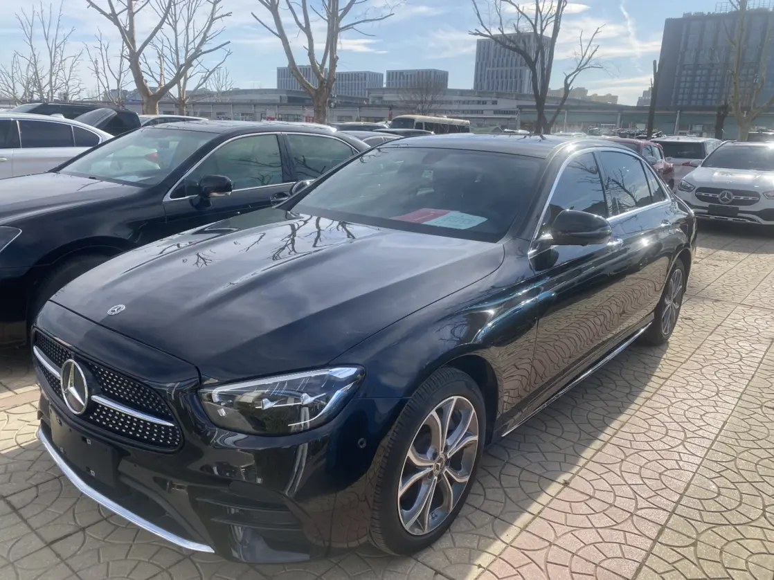 Mercedes-Benz E-Class  из Китая